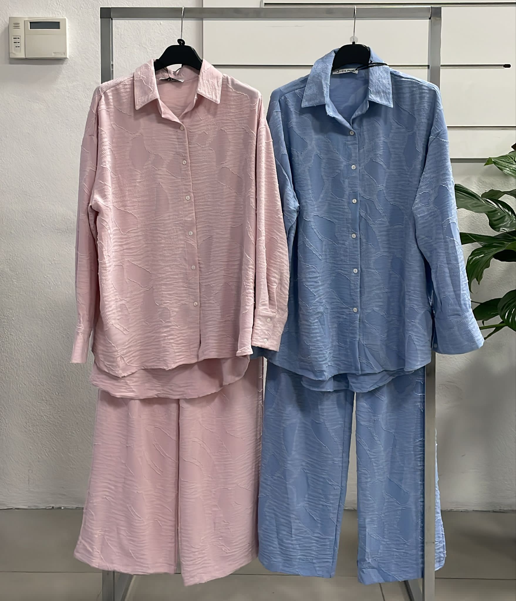 Фото Joie Clair (J-Clair)