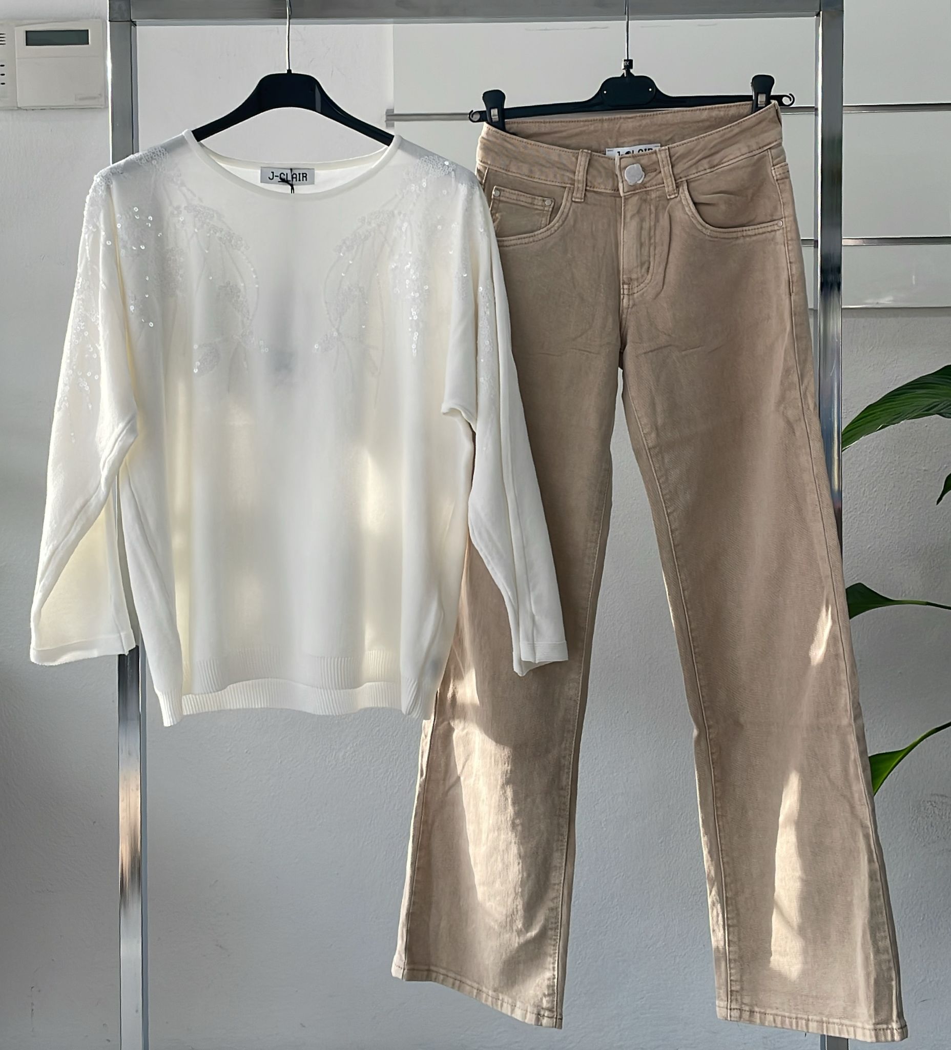 Фото Joie Clair (J-Clair)