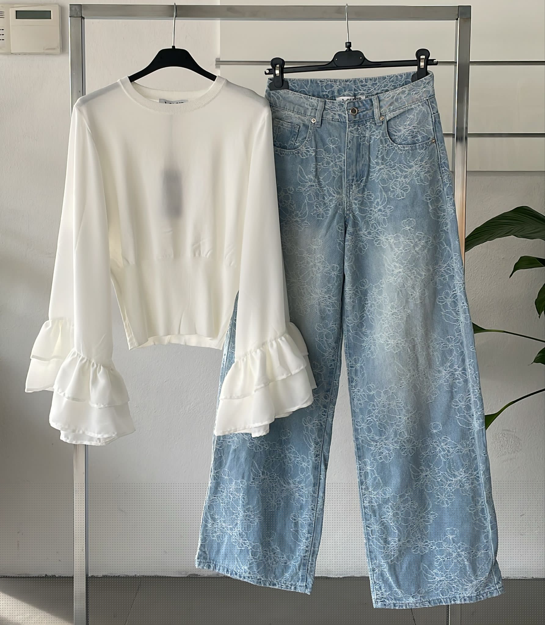 Фото Joie Clair (J-Clair)