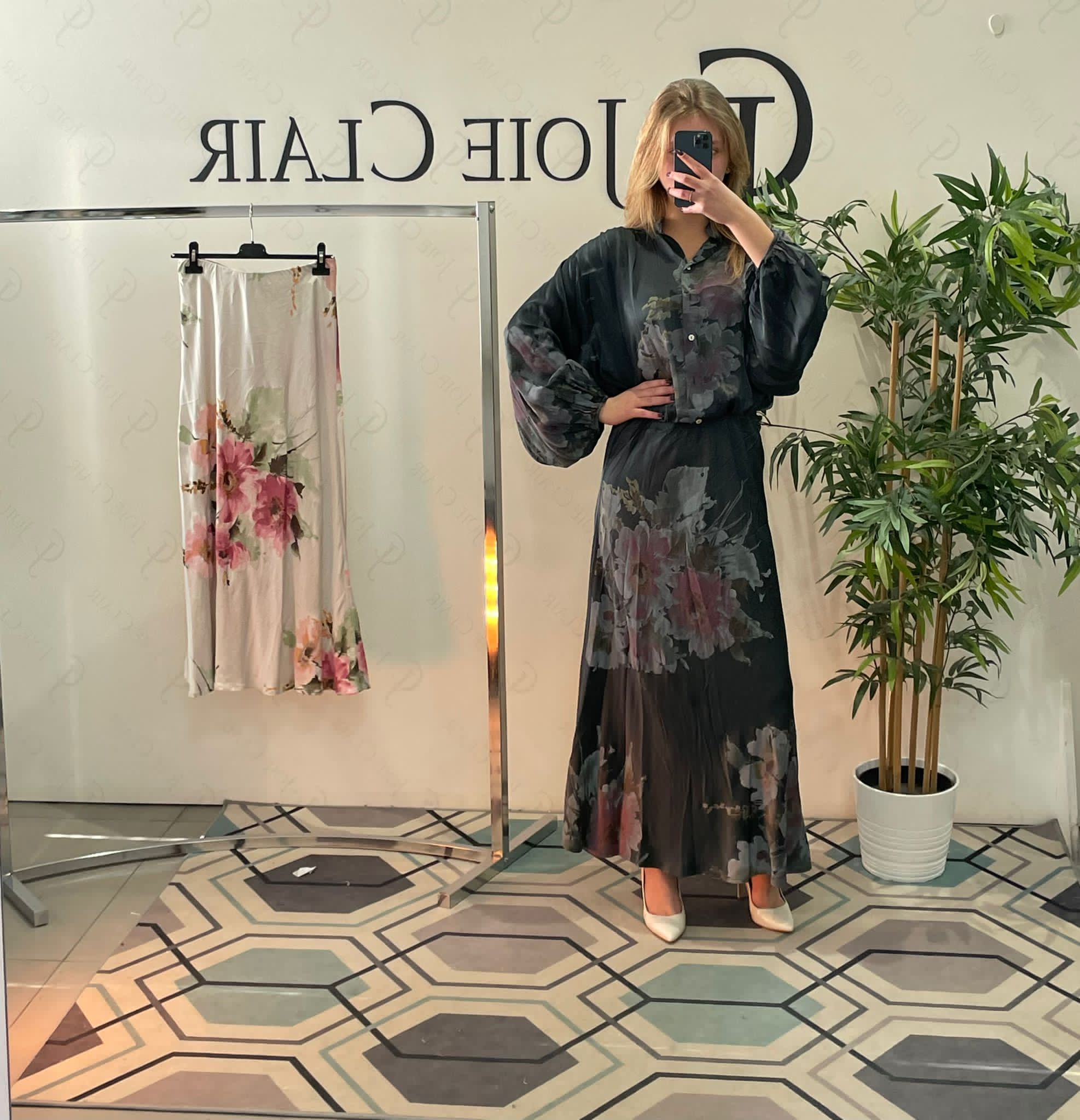 Фото Joie Clair (J-Clair)