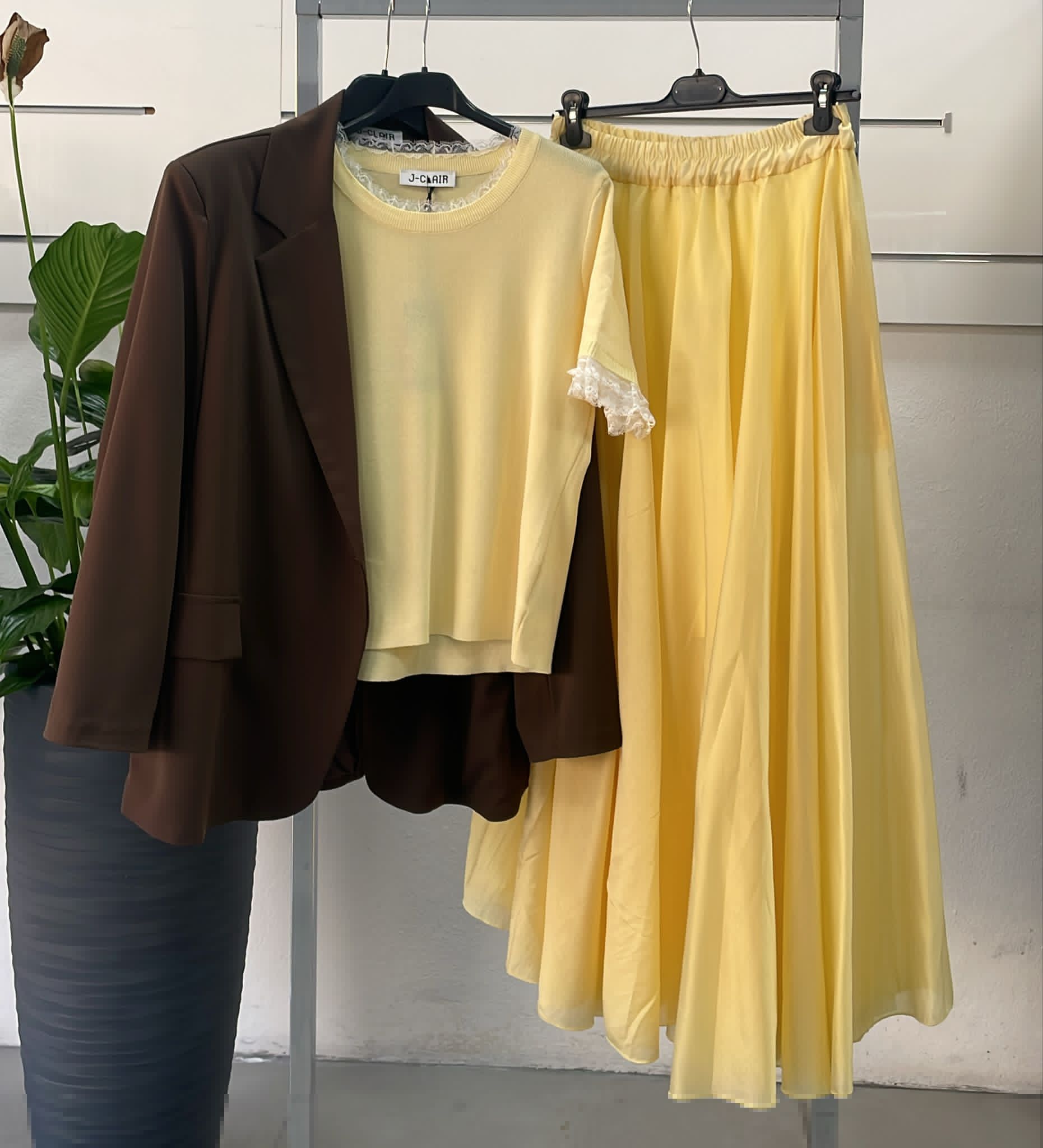 Фото Joie Clair (J-Clair)