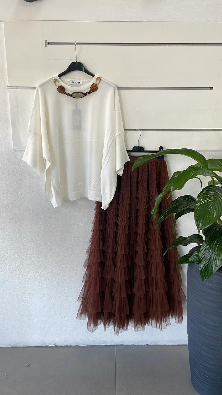 Joie Clair (J-Clair)