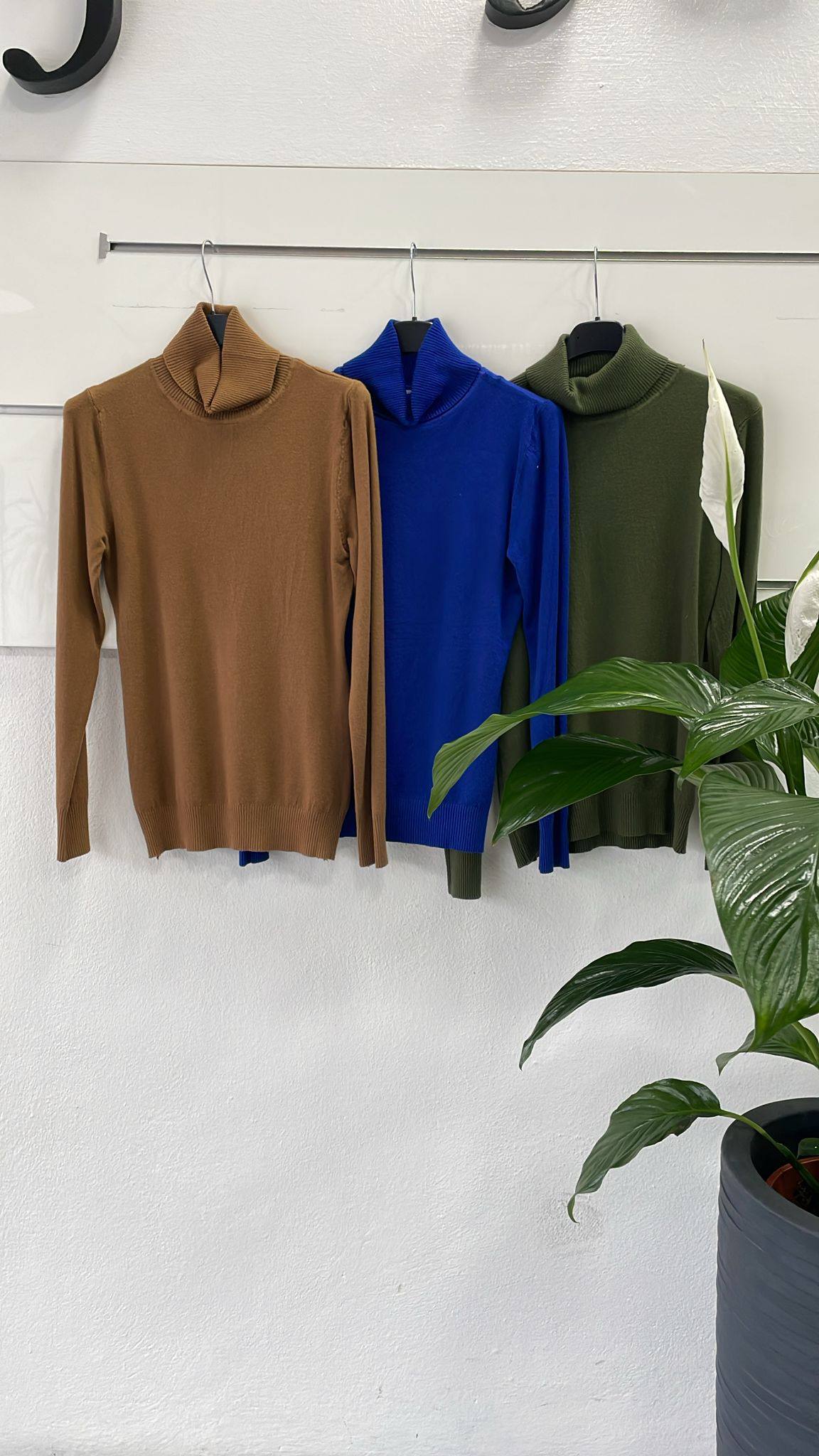 Фото Joie Clair (J-Clair)