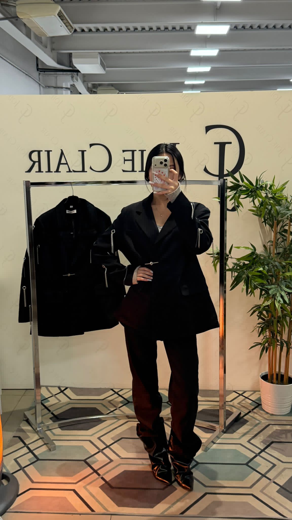 Фото Joie Clair (J-Clair)