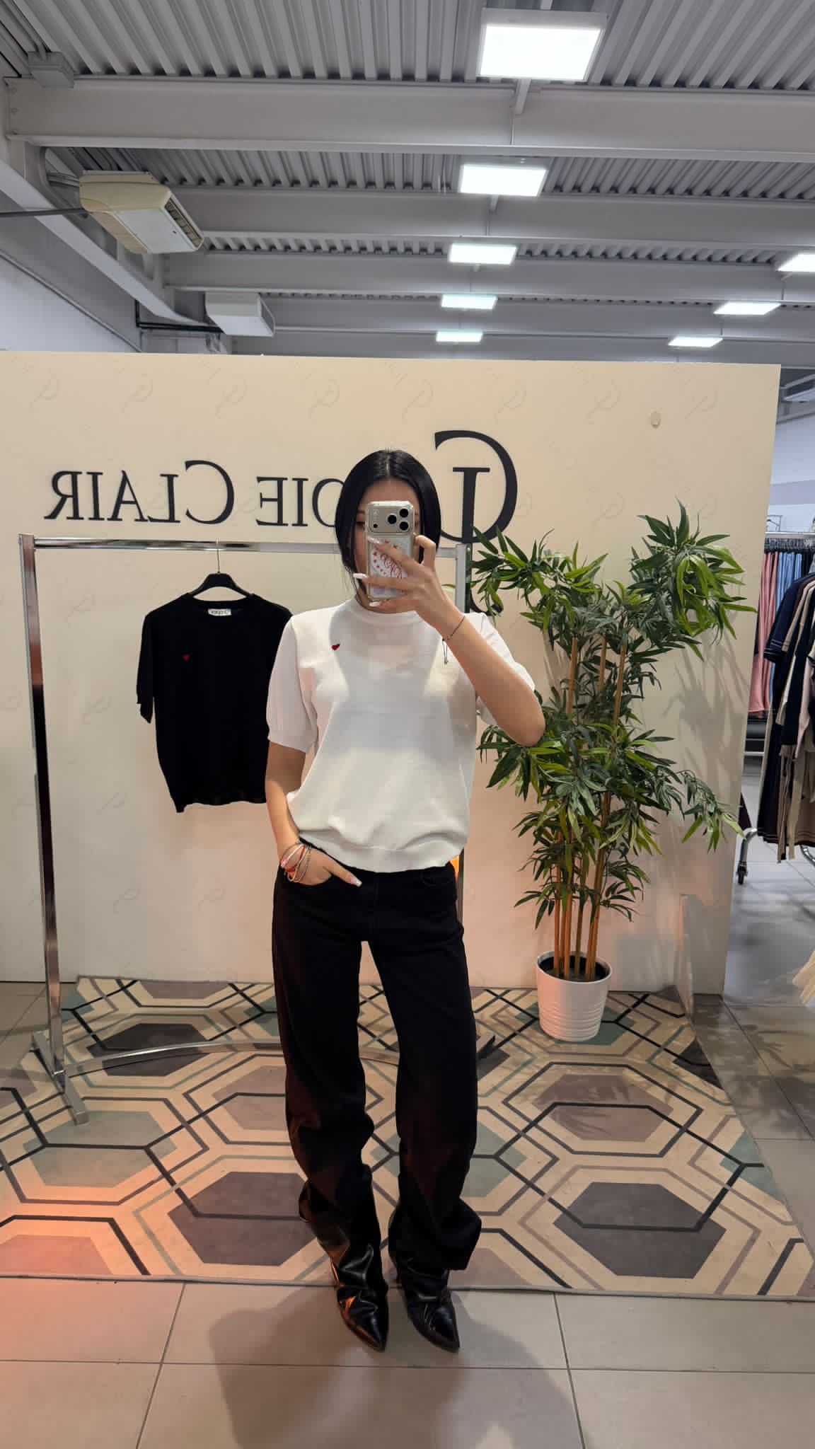 Фото Joie Clair (J-Clair)