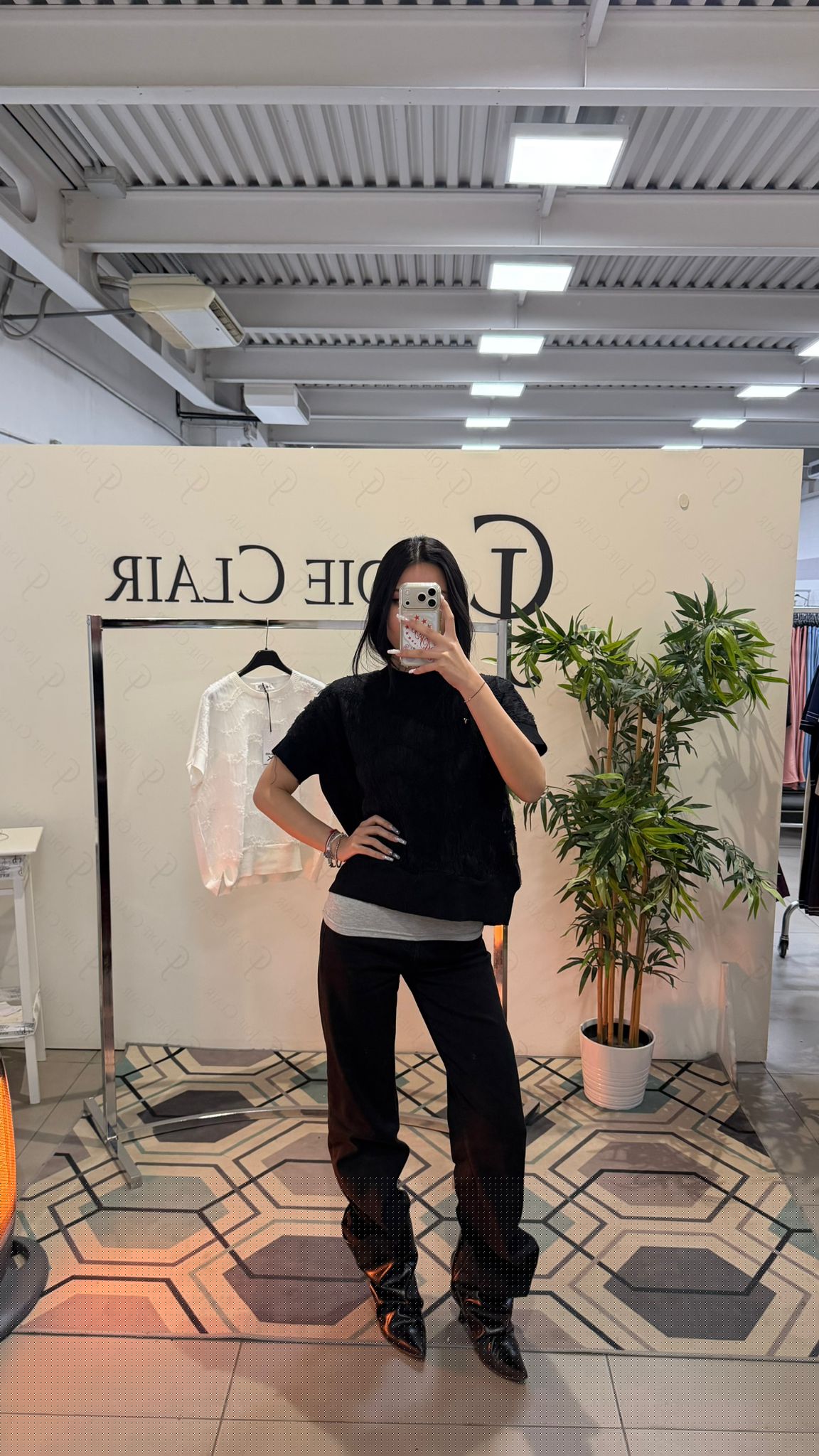 Фото Joie Clair (J-Clair)