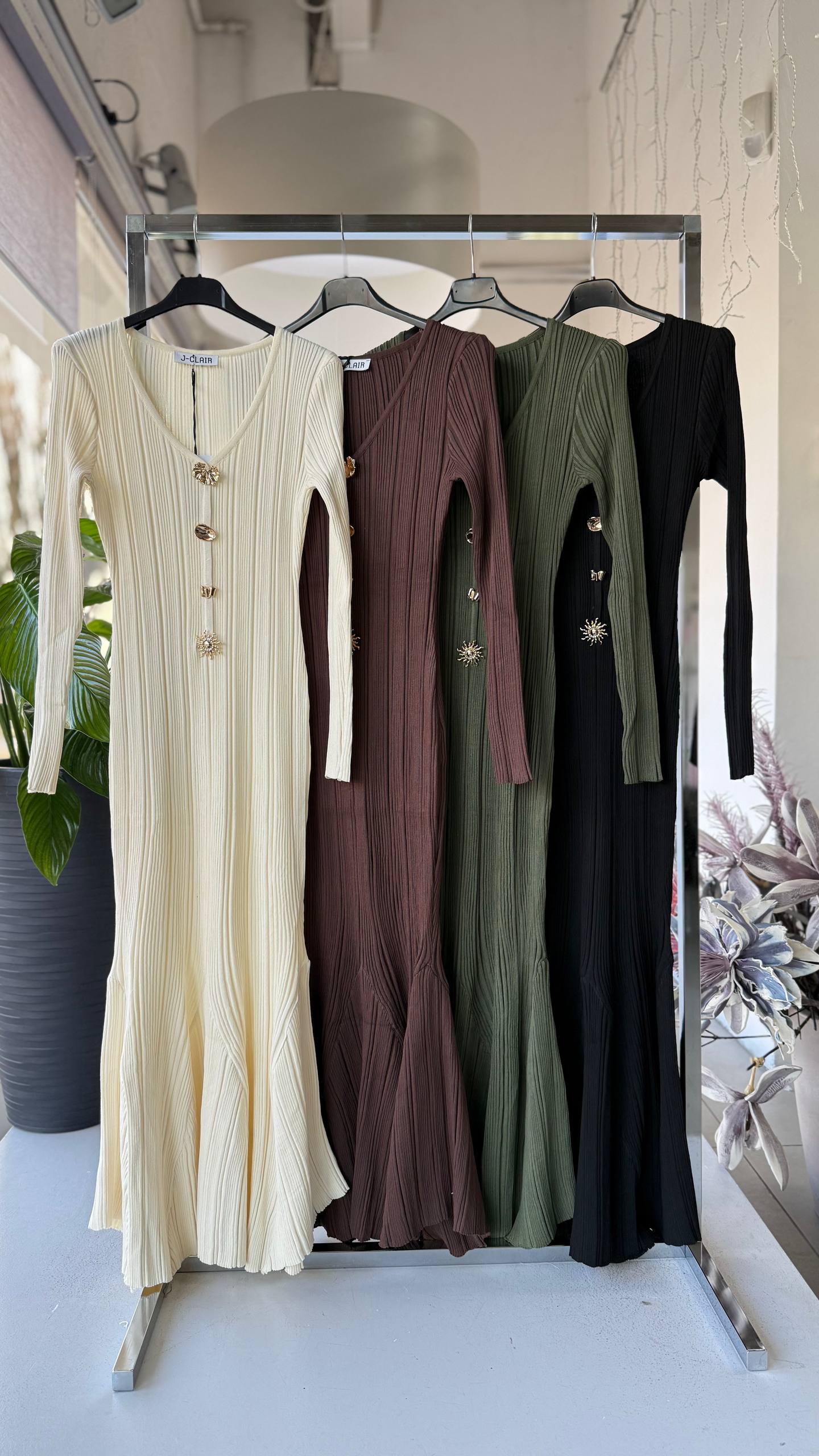 Фото Joie Clair (J-Clair)