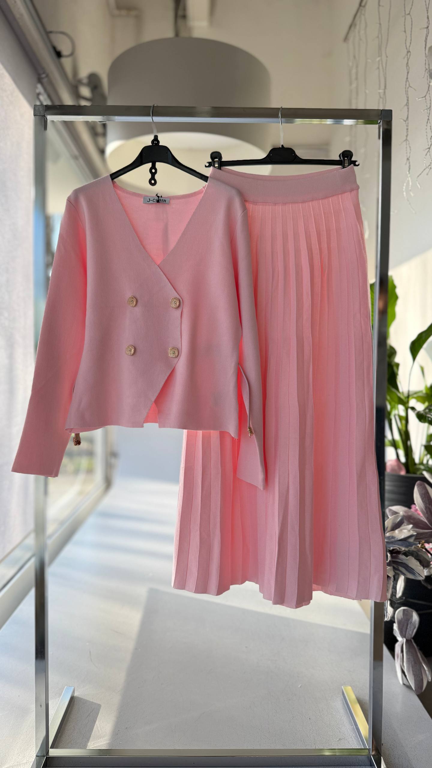 Фото Joie Clair (J-Clair)