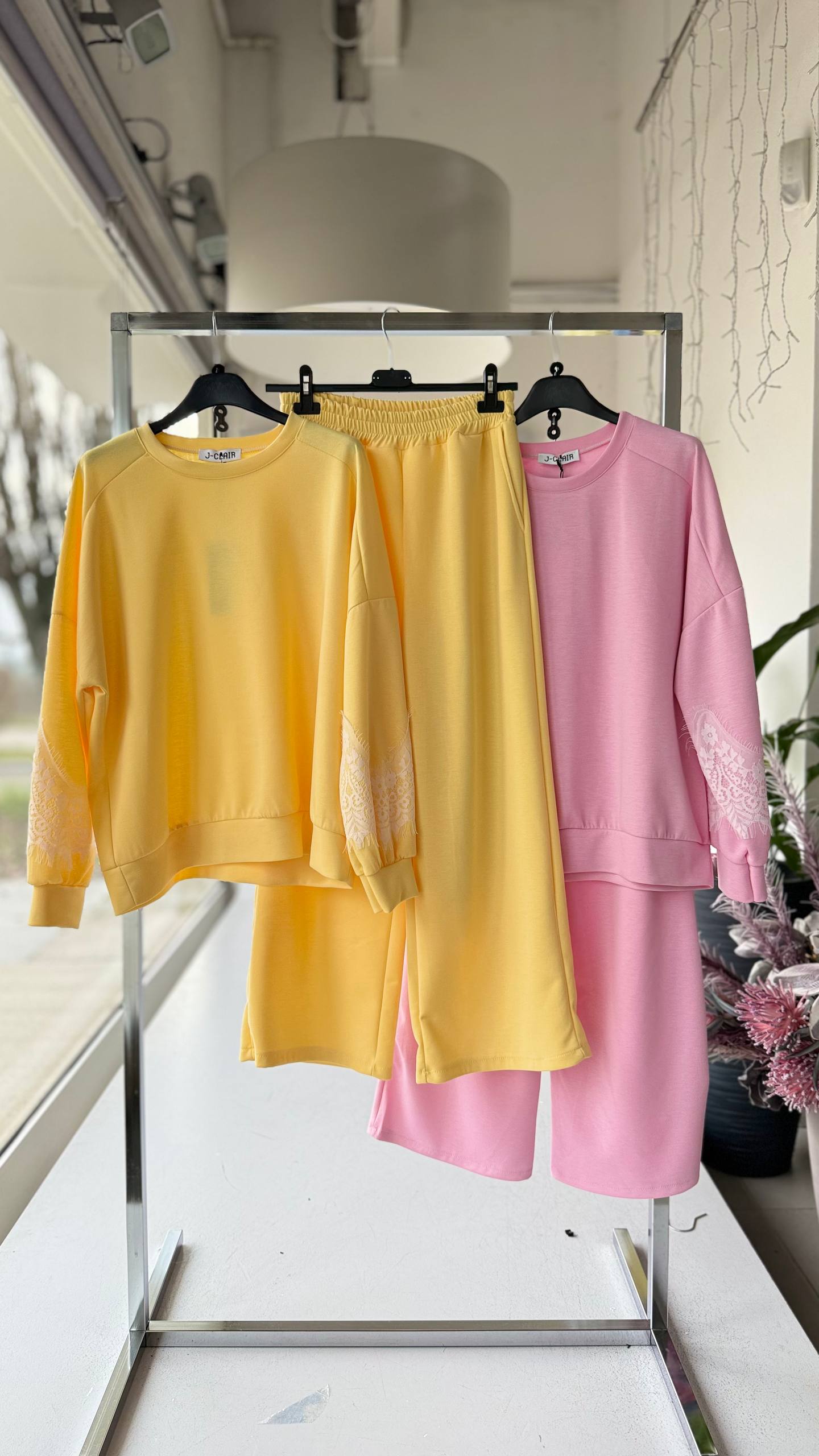 Фото Joie Clair (J-Clair)