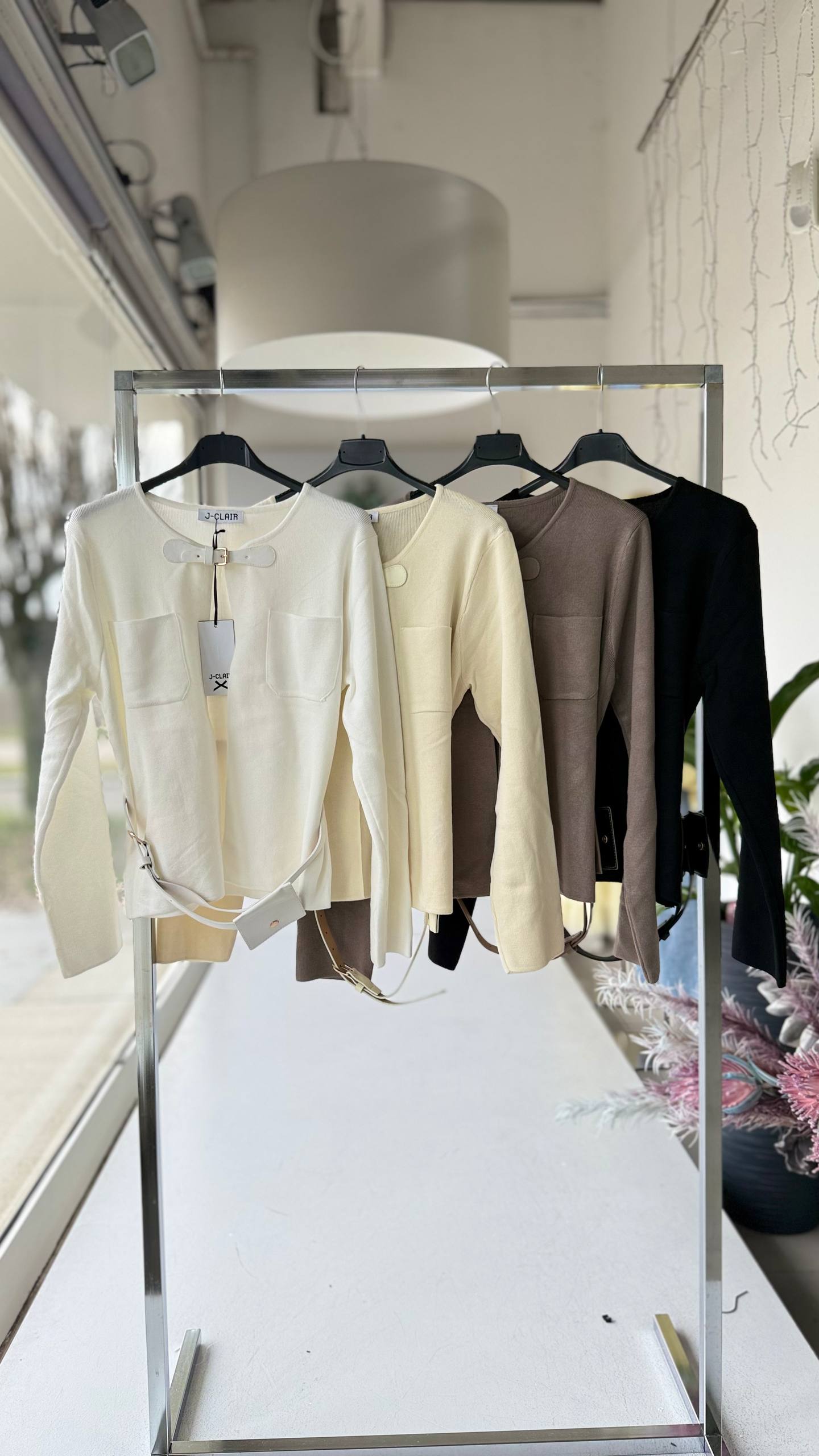 Фото Joie Clair (J-Clair)