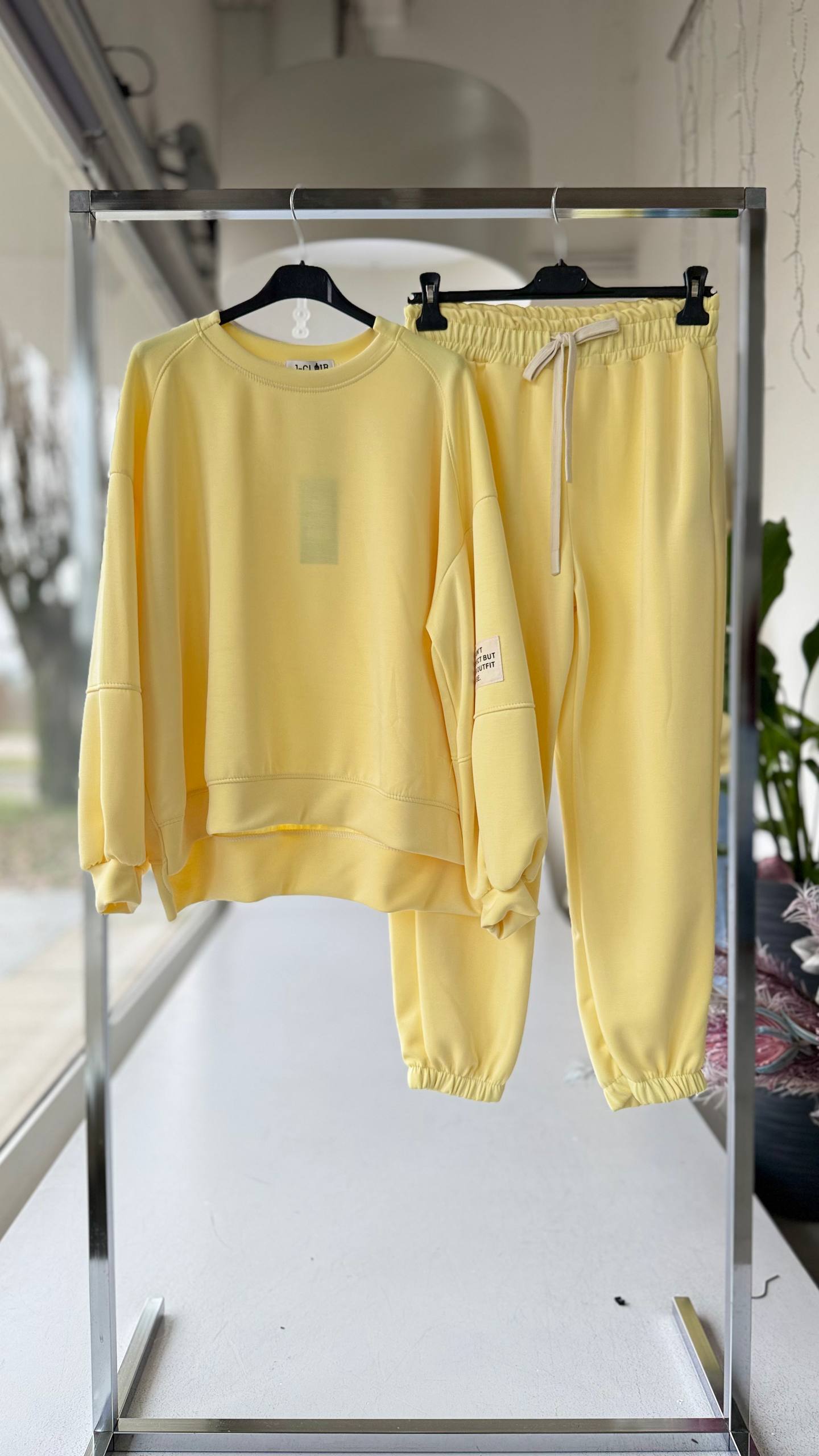 Фото Joie Clair (J-Clair)