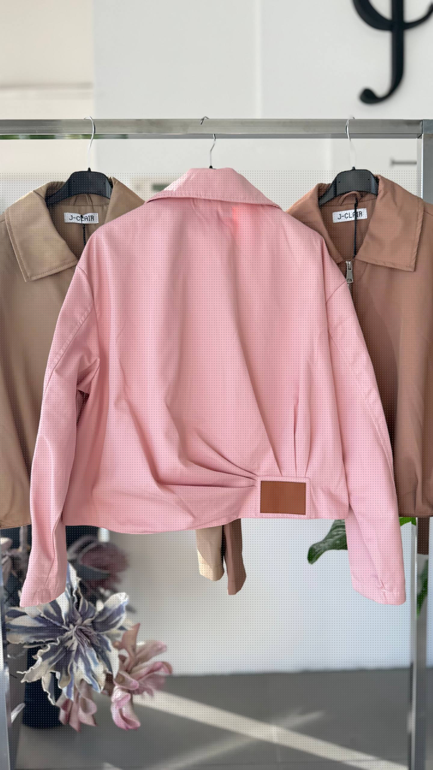 Фото Joie Clair (J-Clair)