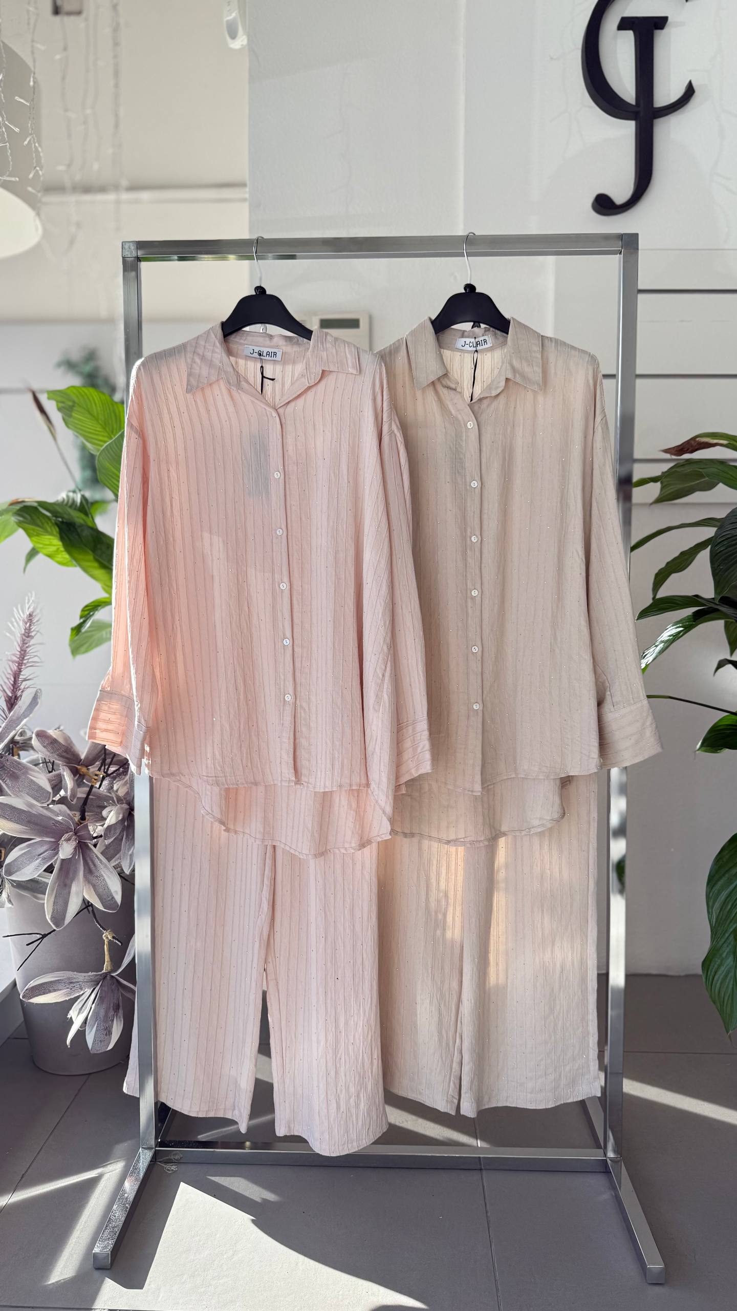 Фото Joie Clair (J-Clair)