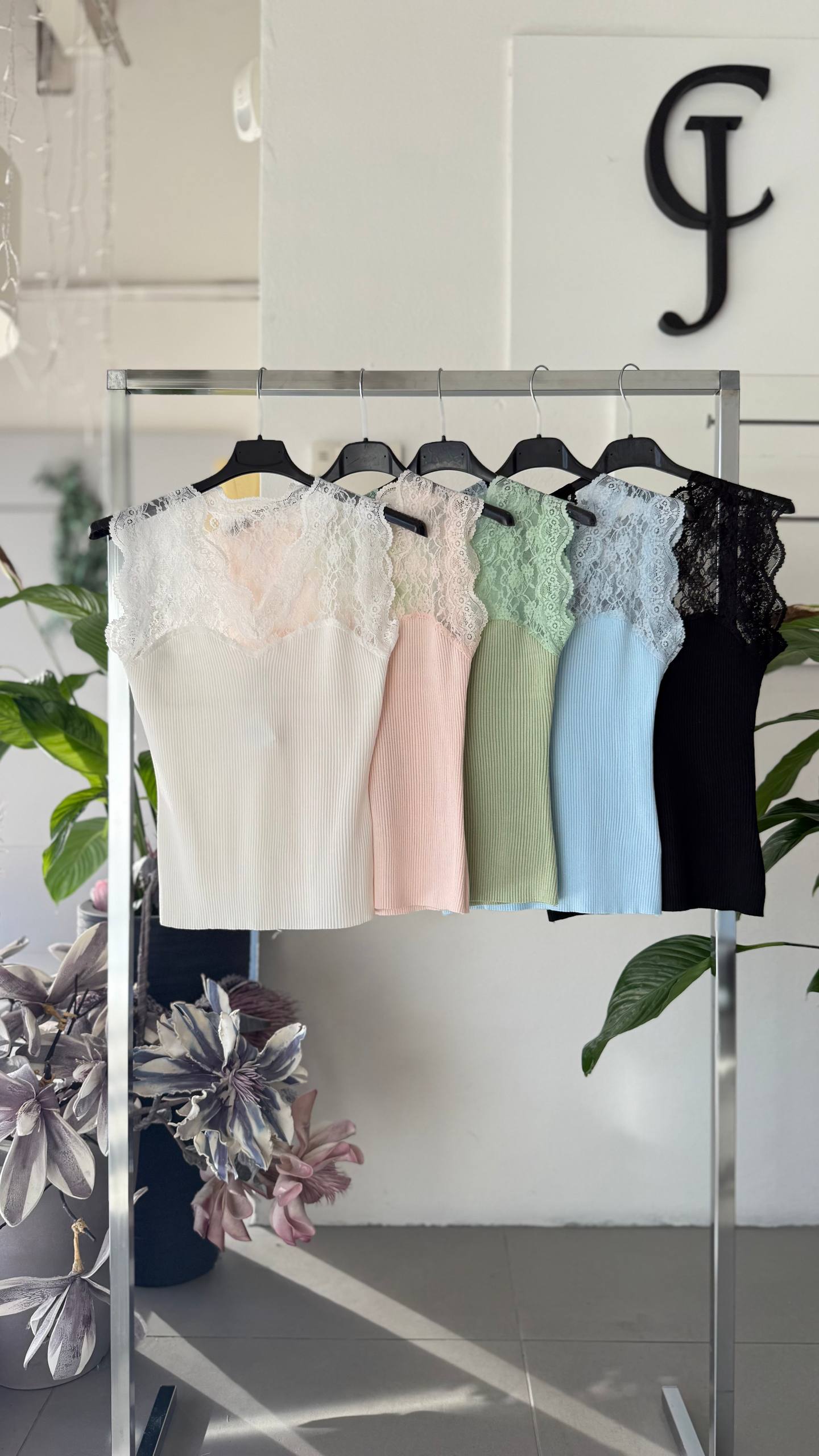 Фото Joie Clair (J-Clair)