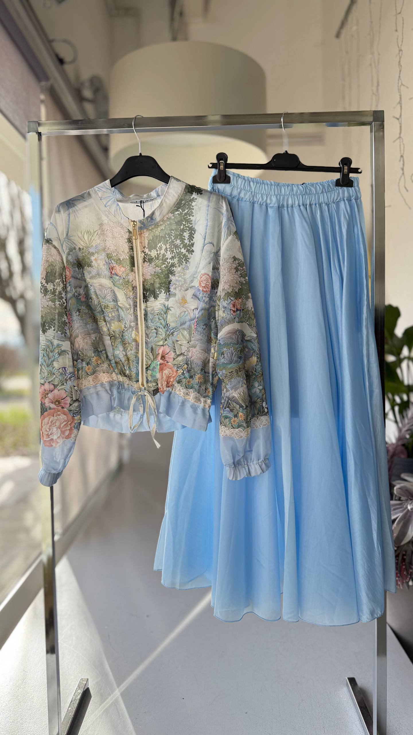 Фото Joie Clair (J-Clair)