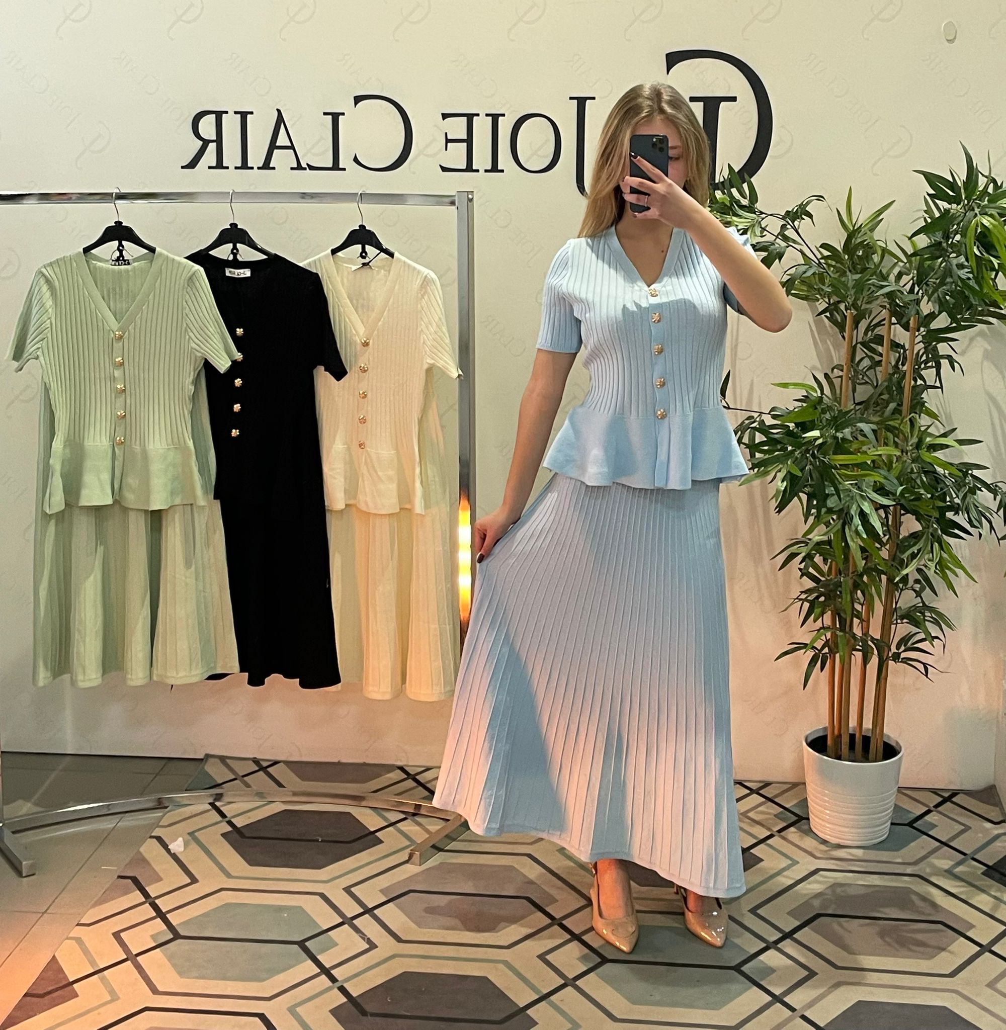 Фото Joie Clair (J-Clair)