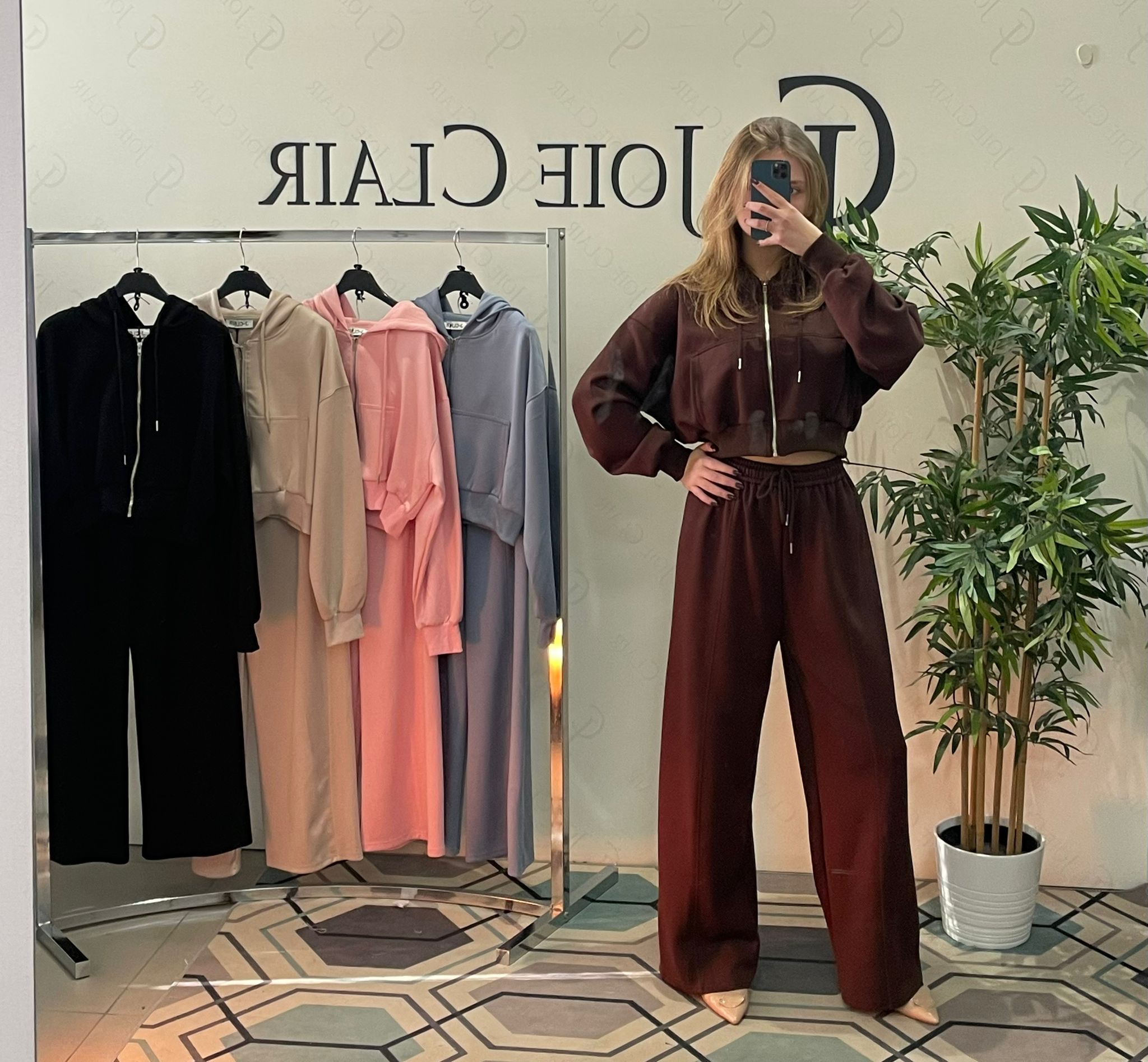 Фото Joie Clair (J-Clair)