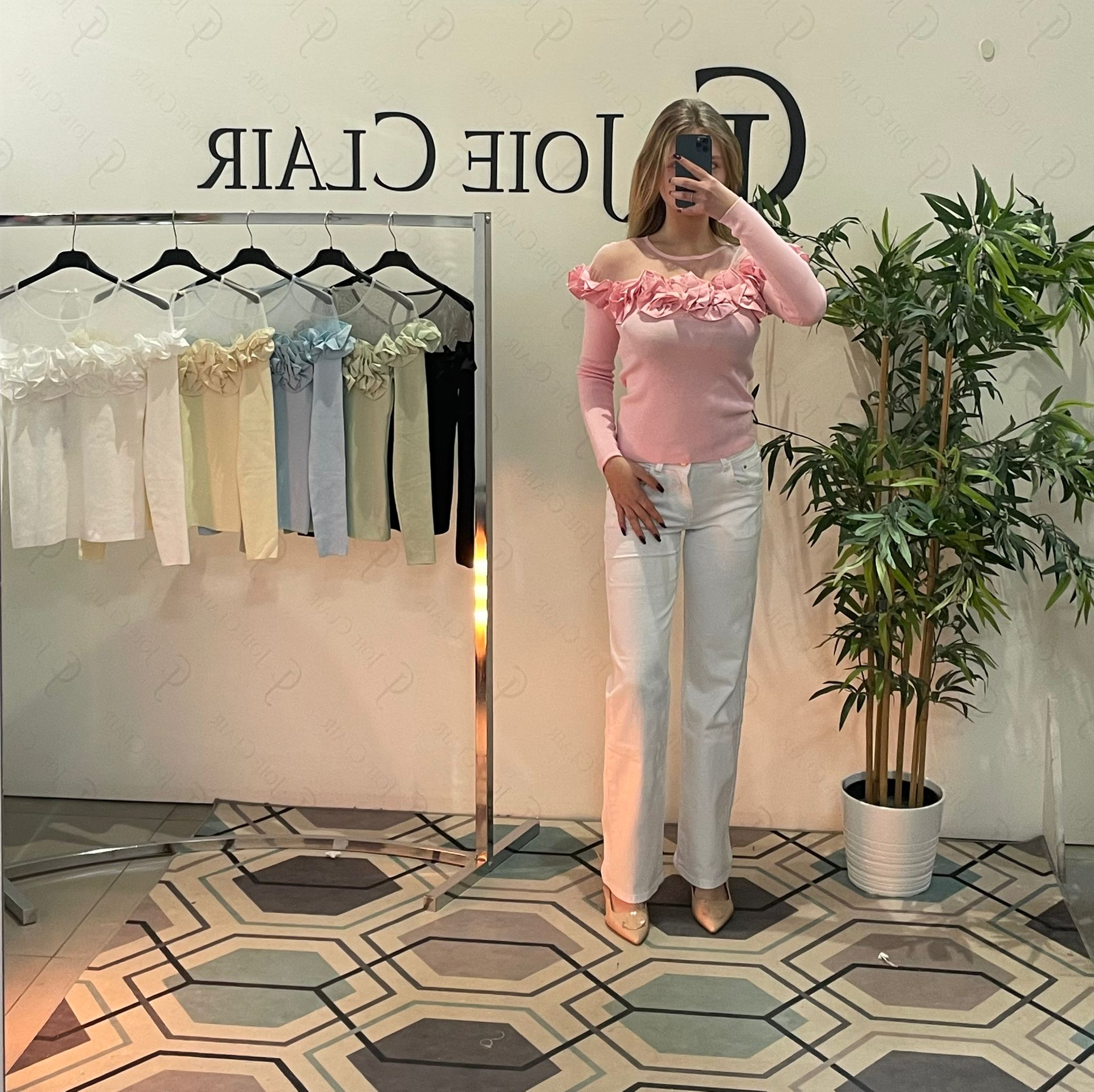 Фото Joie Clair (J-Clair)