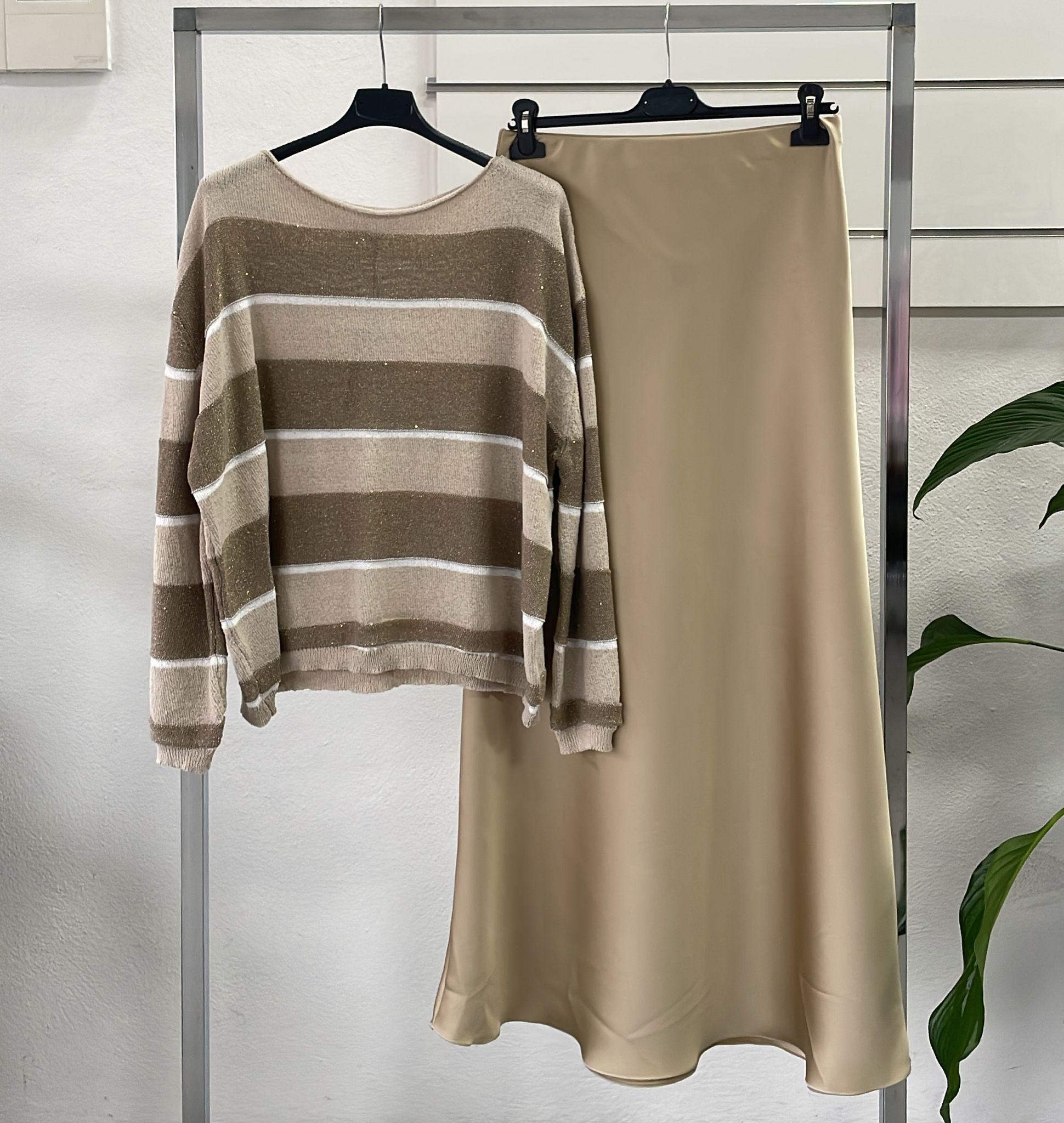 Joie Clair (J-Clair)