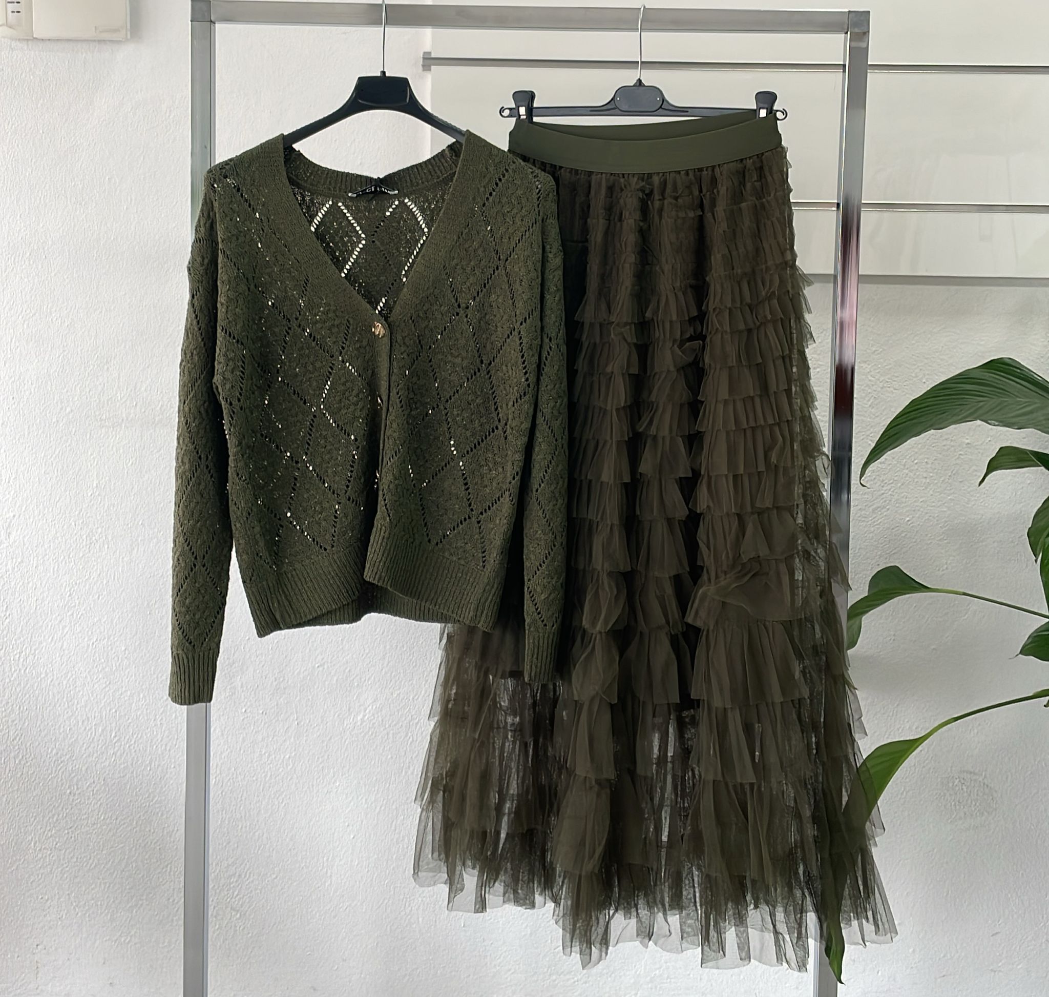 Joie Clair (J-Clair)