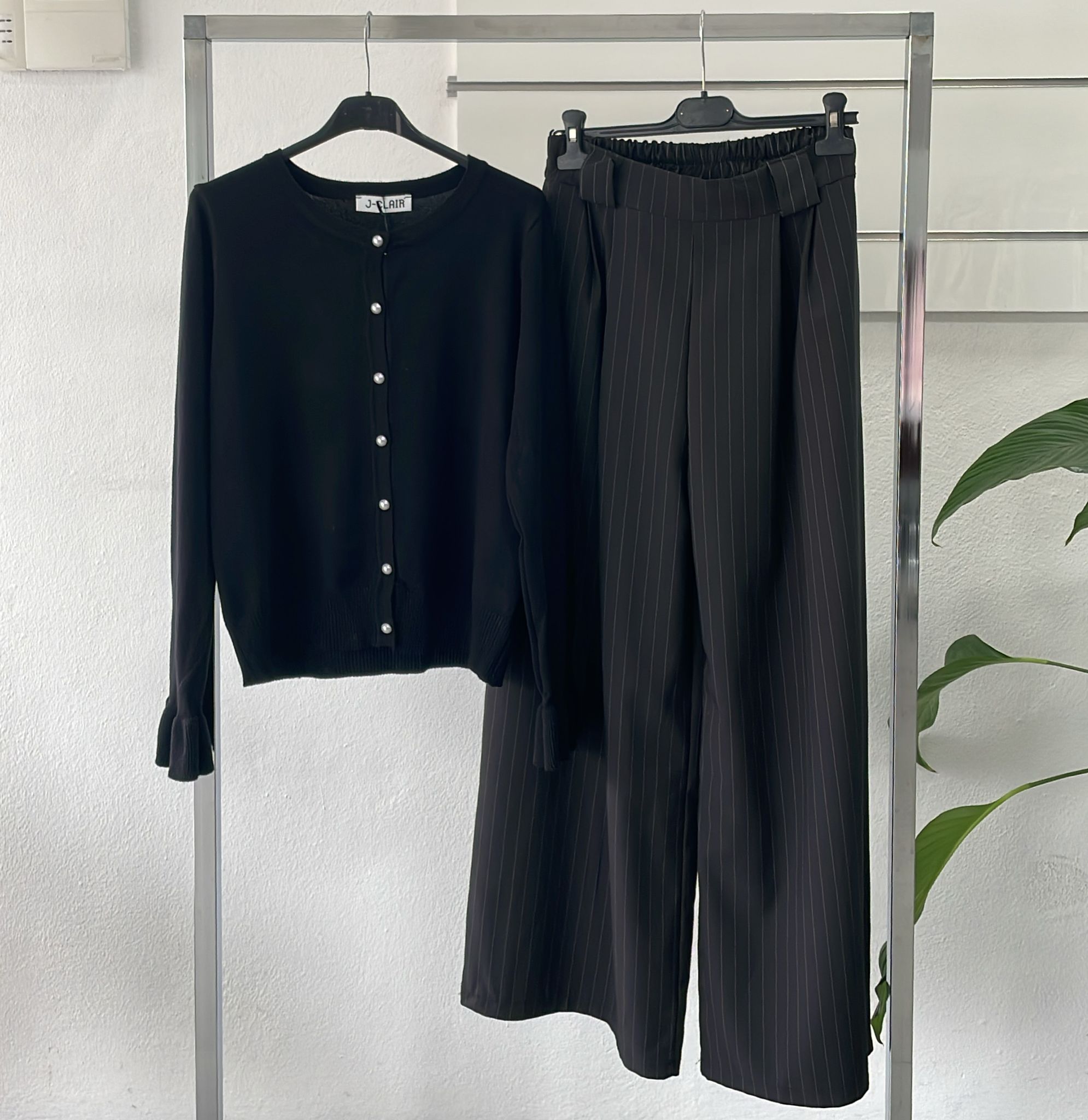 Joie Clair (J-Clair)