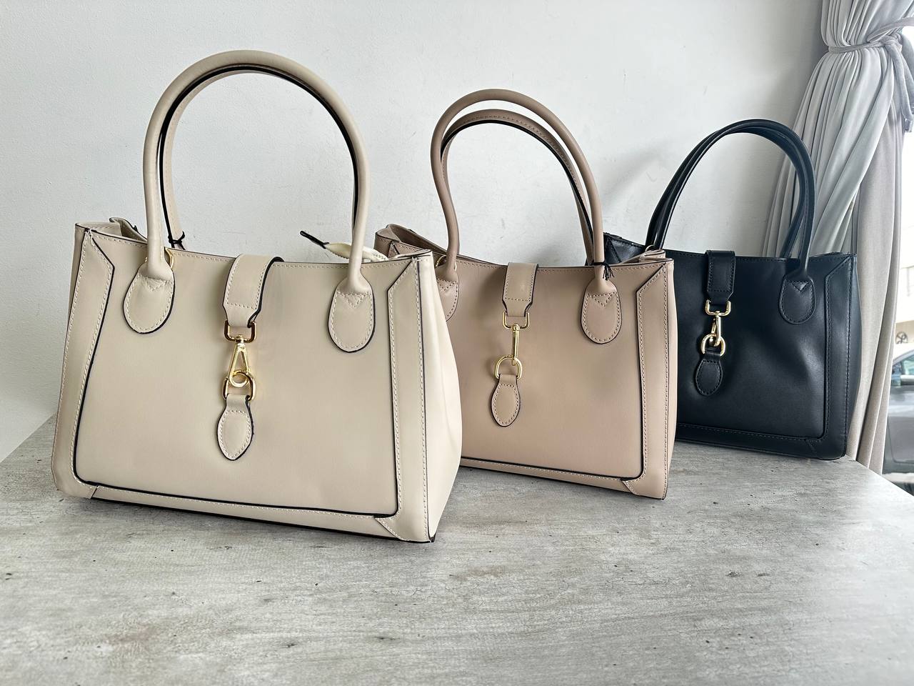 Фото Leather Country