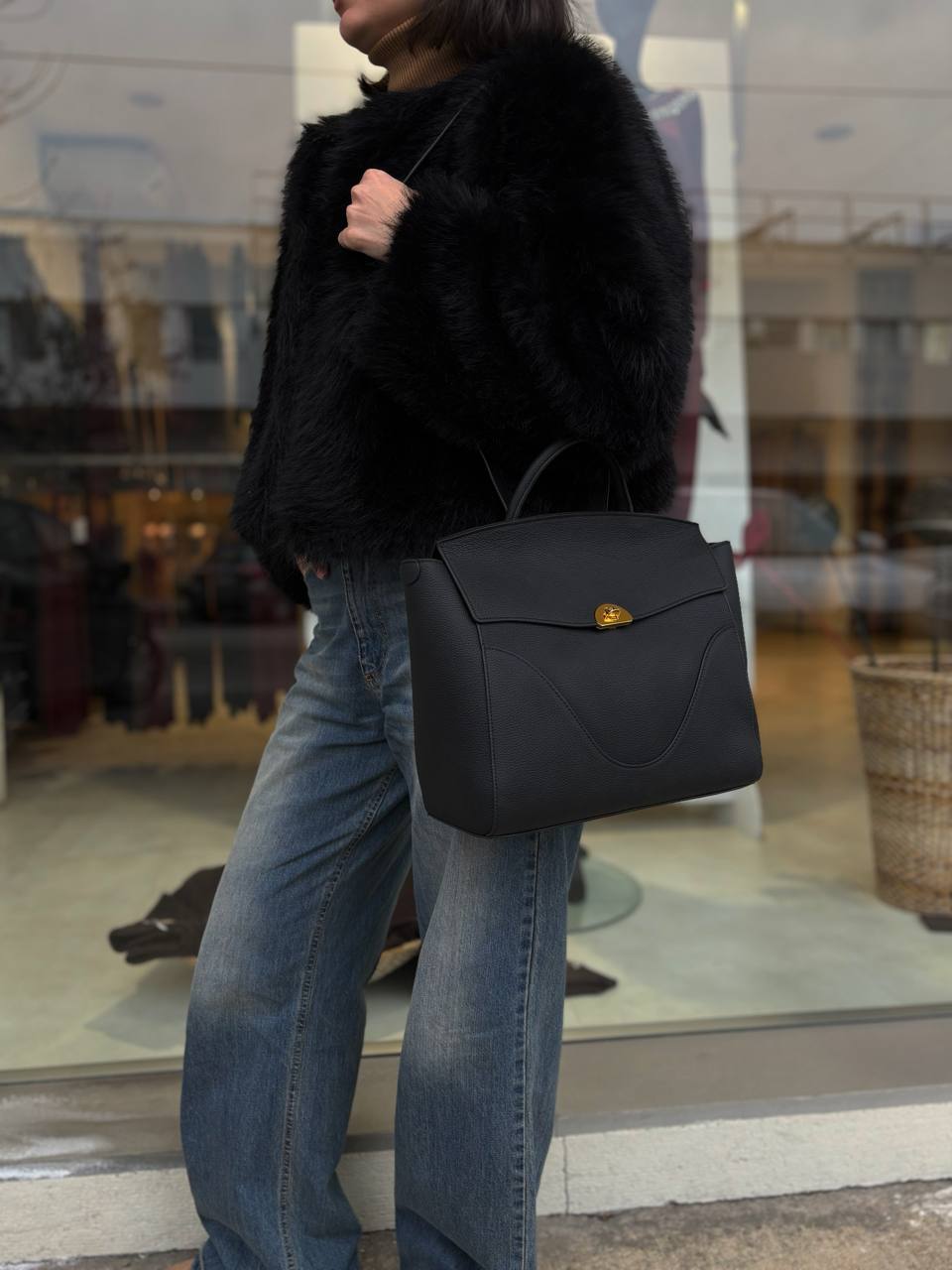 Фото Leather Country