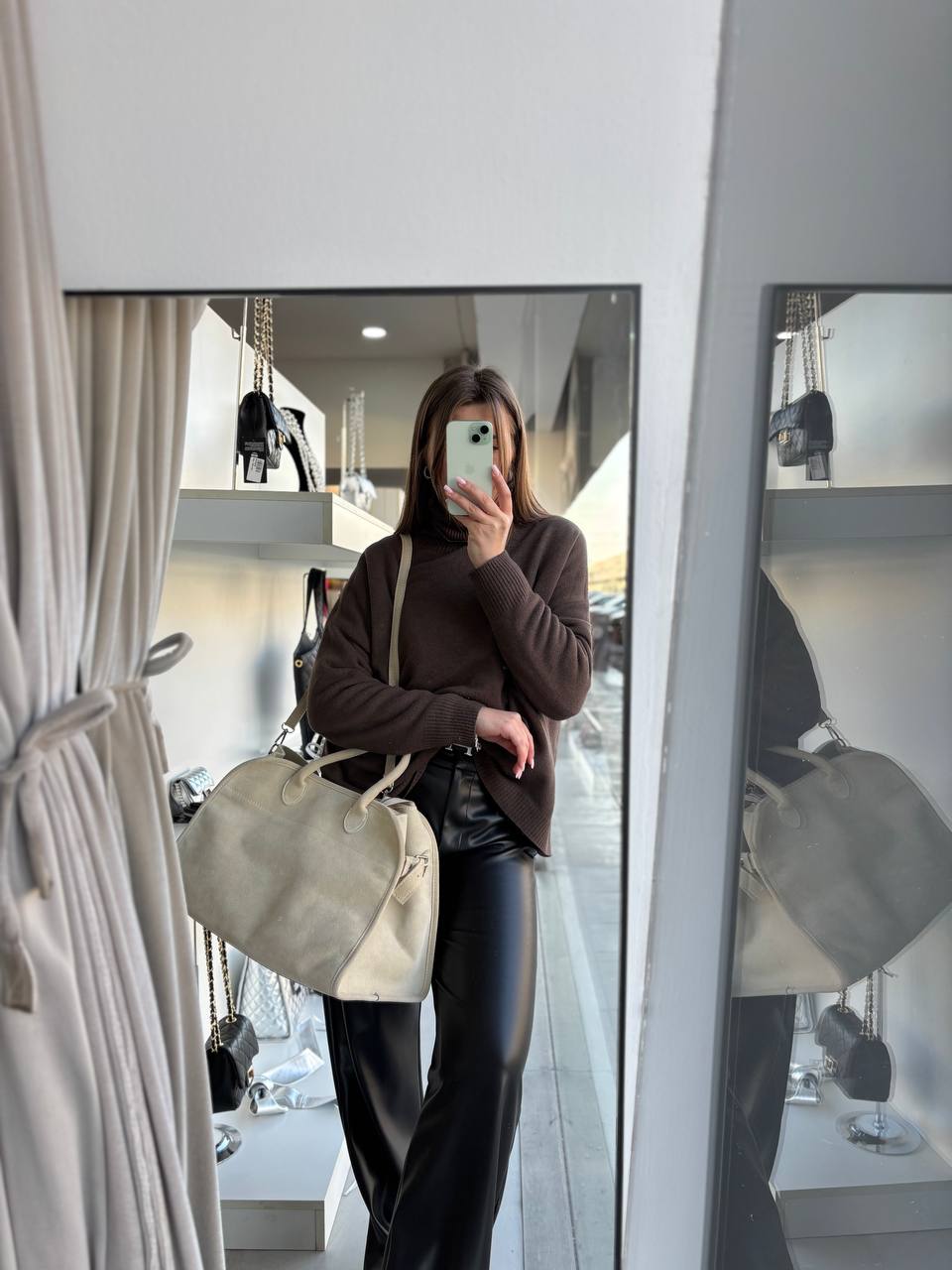 Фото Leather Country