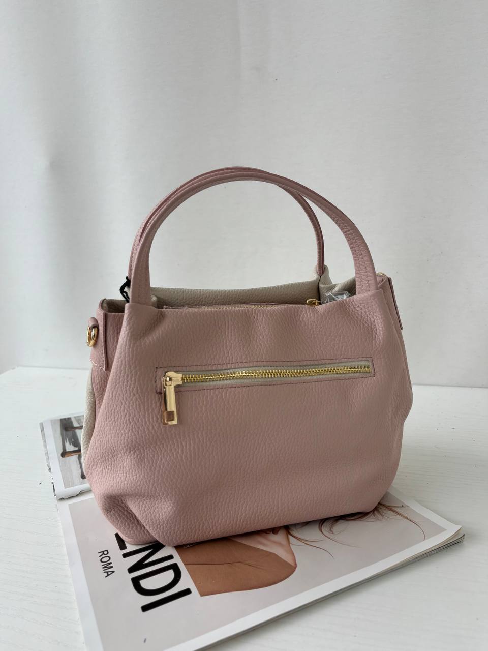 Фото Leather Country