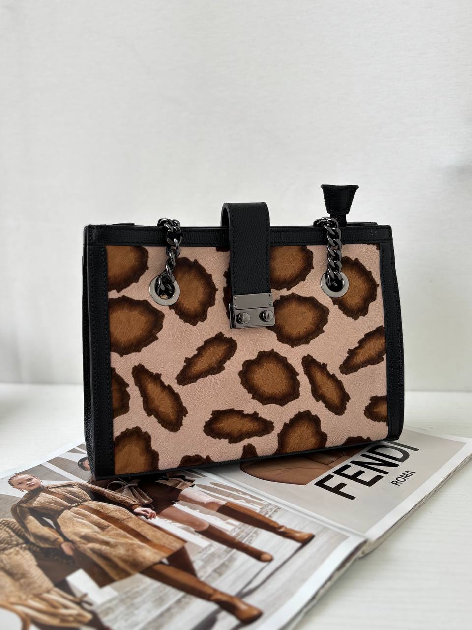 Фото Leather Country