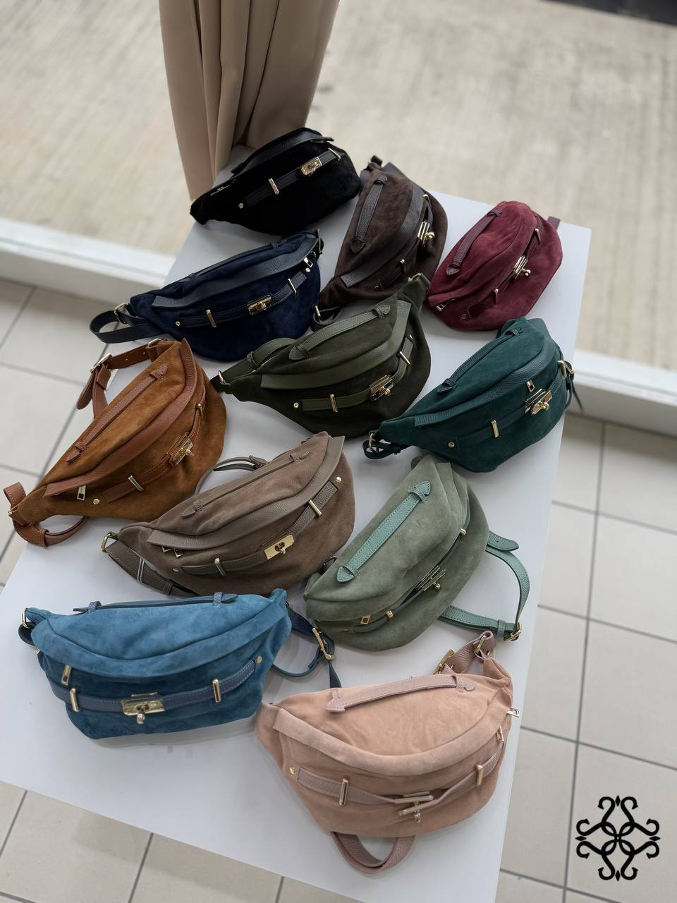 Фото Leather Country