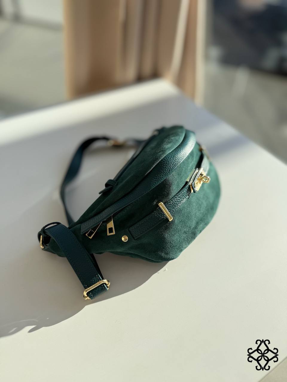 Фото Leather Country