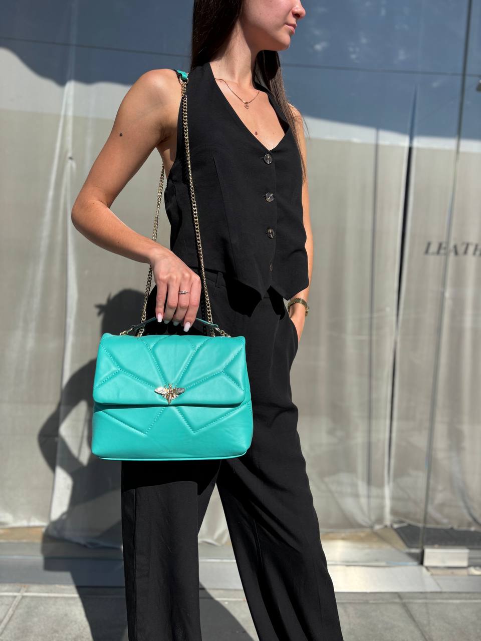 Фото Leather Country