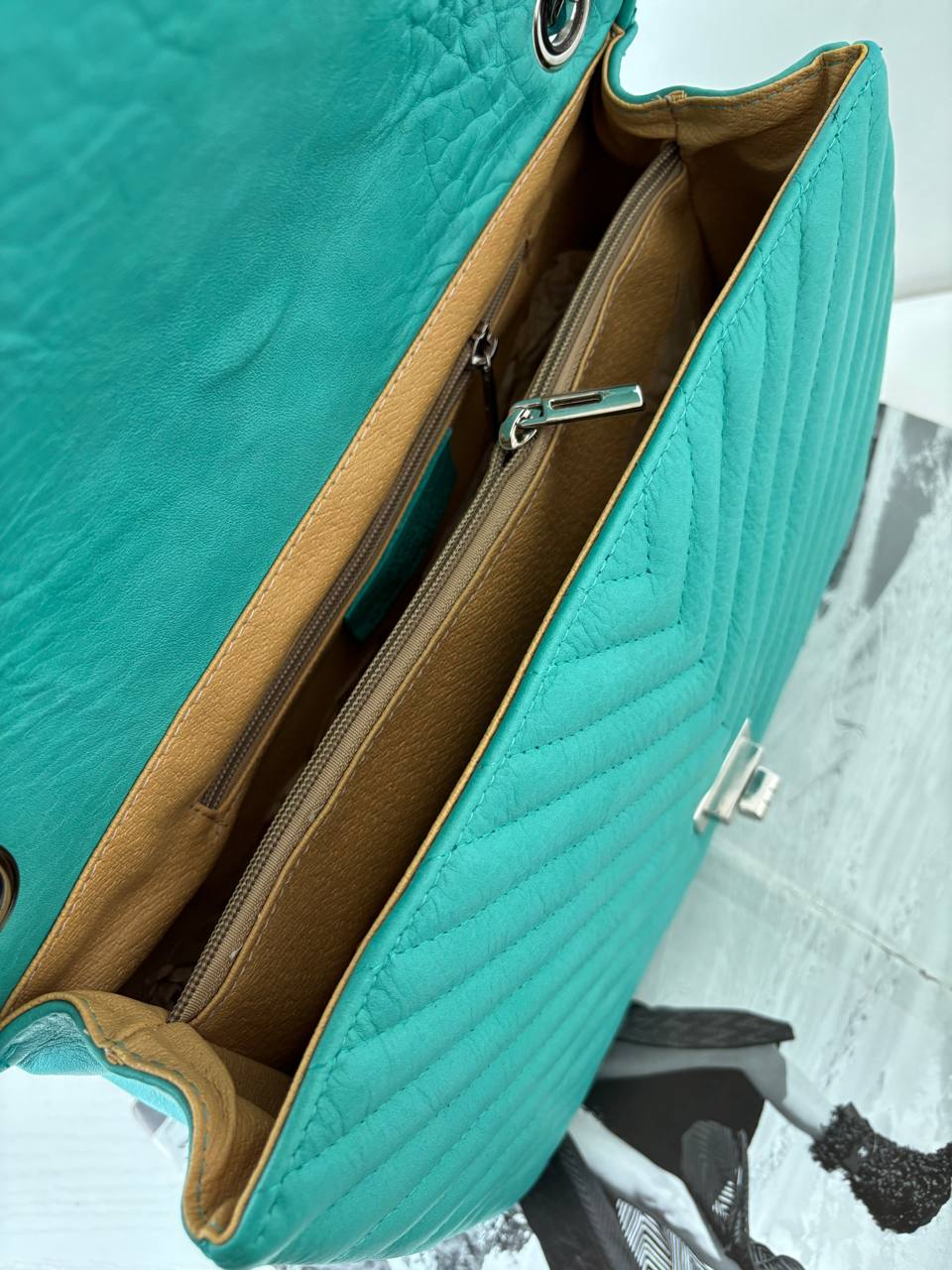 Фото Leather Country