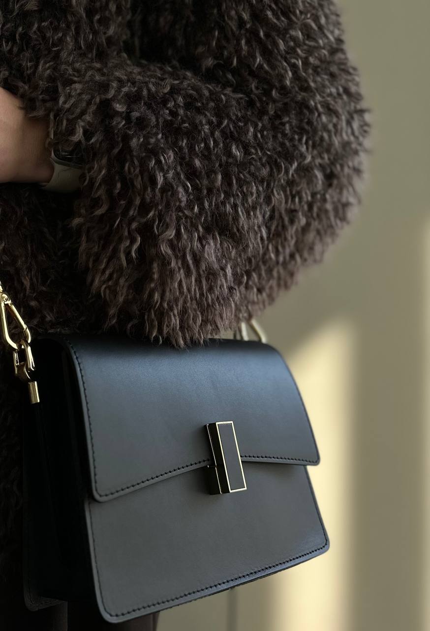 Фото Leather Country