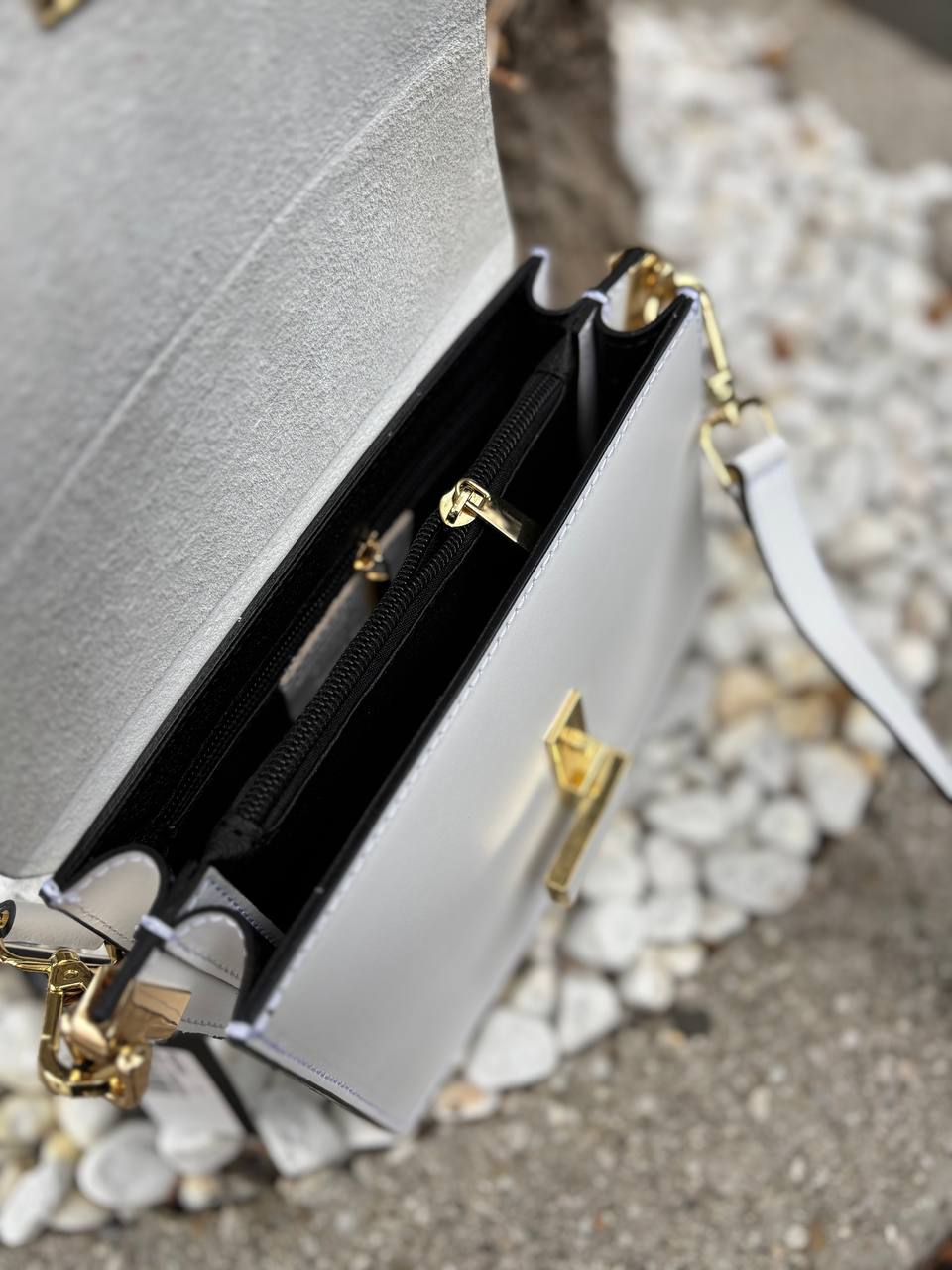 Фото Leather Country