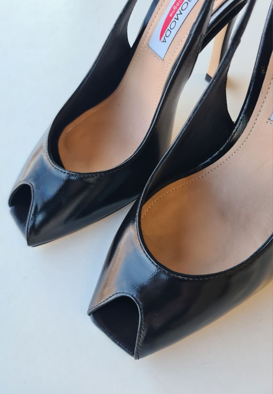 Фото Spazio Moda - Обувь