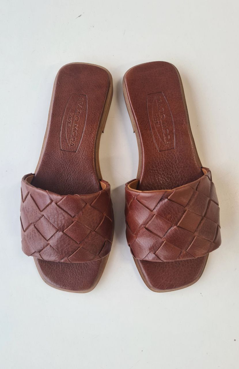 Фото Spazio Moda - Обувь