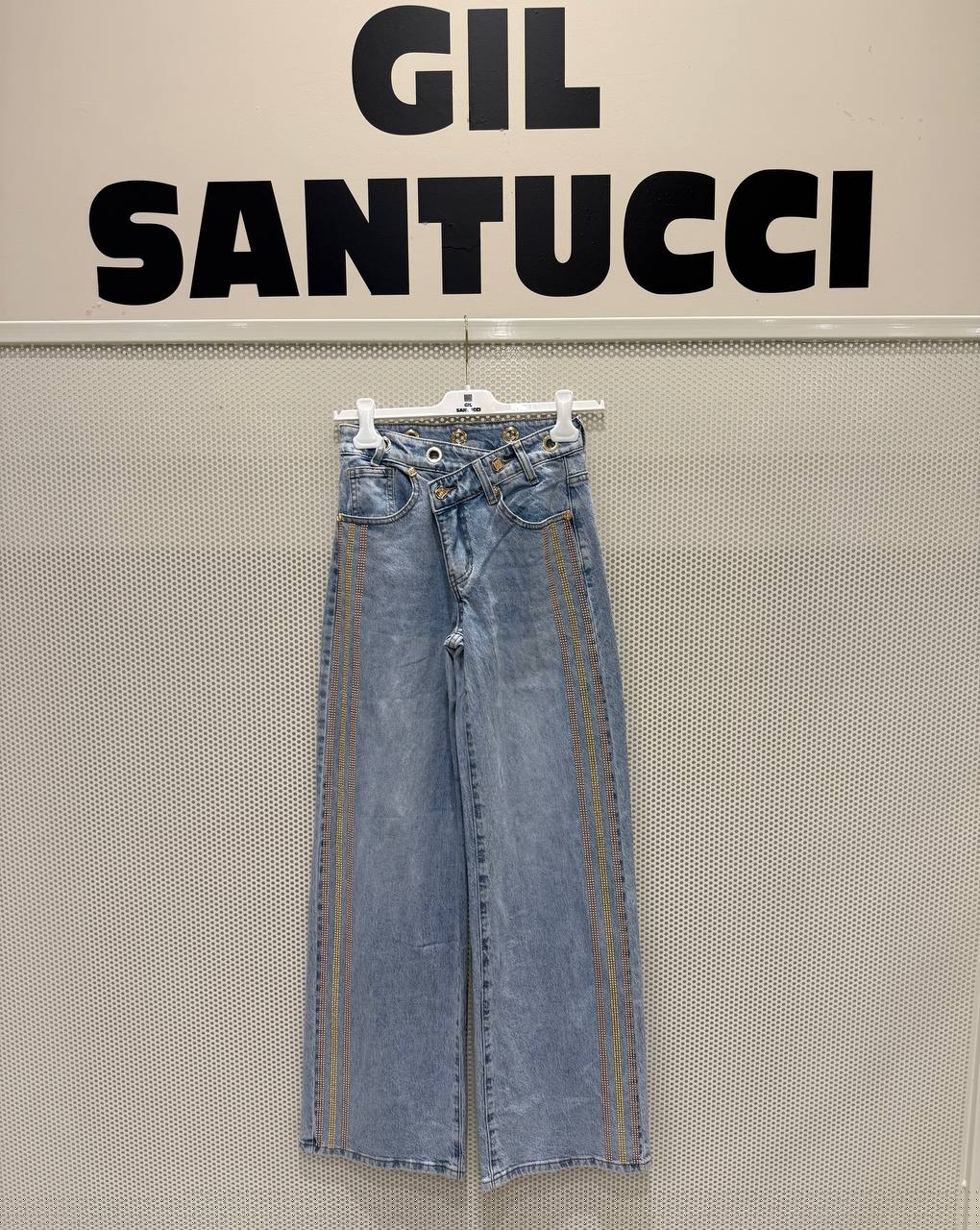 Фото Gil Santucci