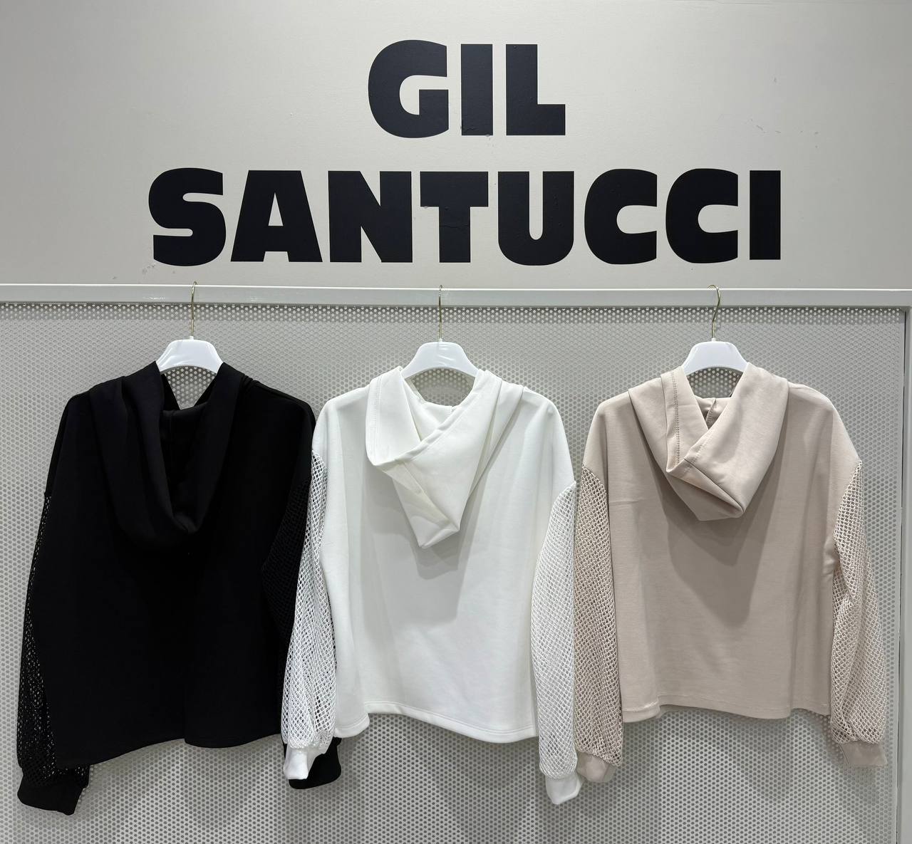 Фото Gil Santucci