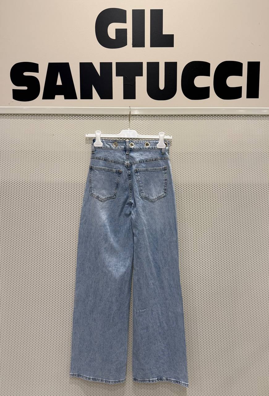 Фото Gil Santucci