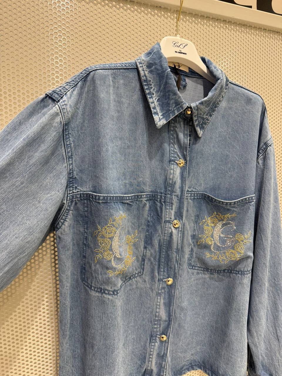 Фото Gil Santucci