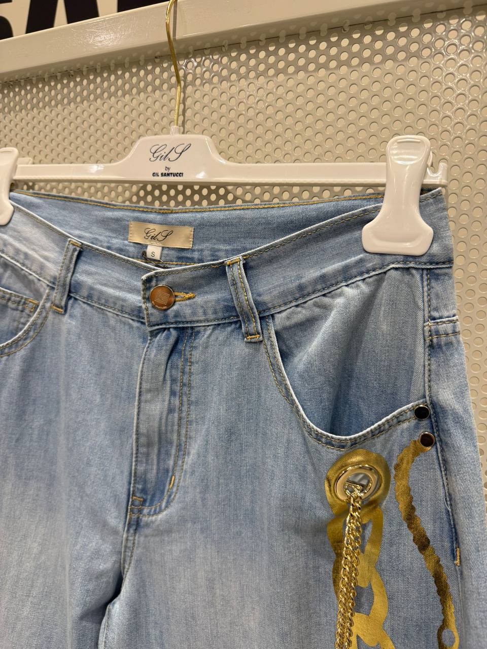 Фото Gil Santucci