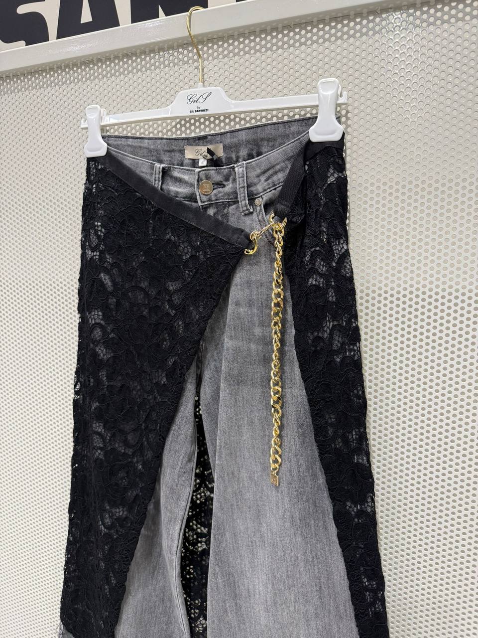 Фото Gil Santucci