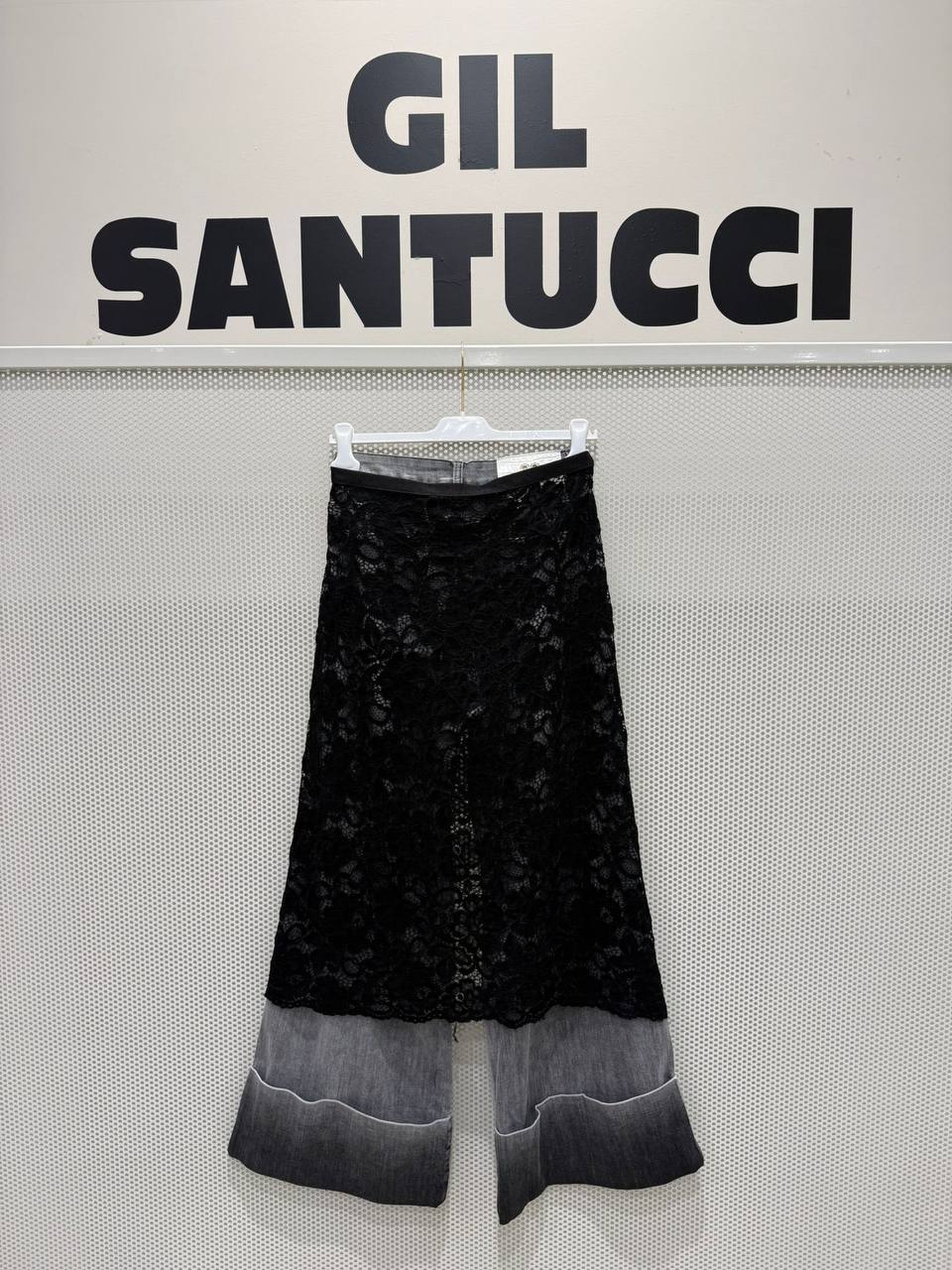 Фото Gil Santucci