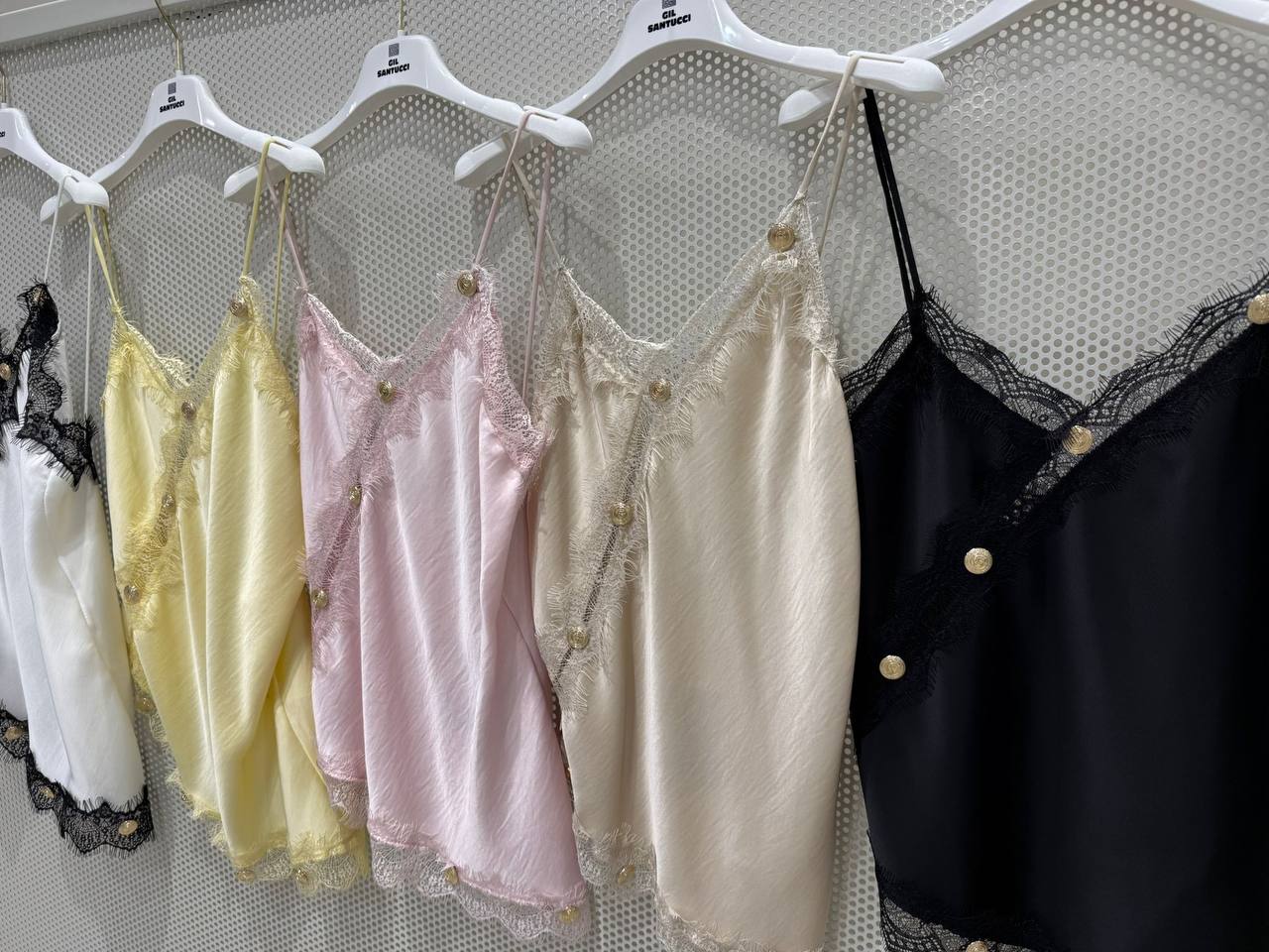 Фото Gil Santucci