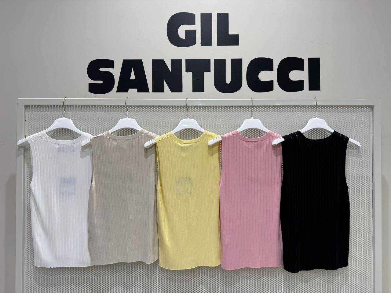 Фото Gil Santucci