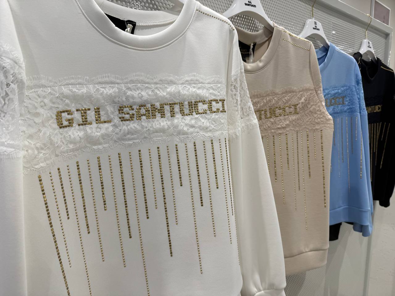 Фото Gil Santucci