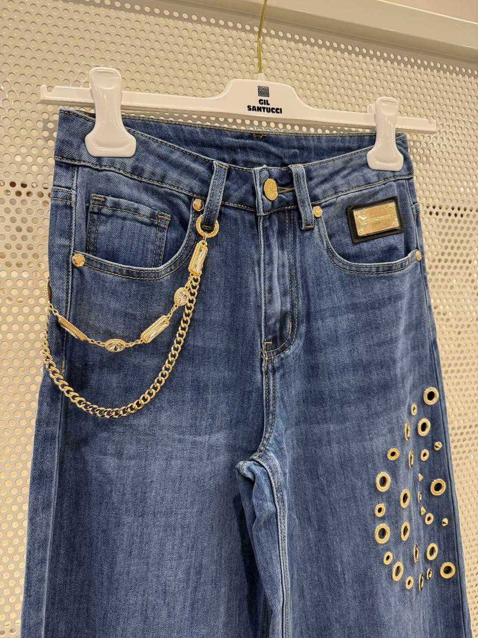 Фото Gil Santucci