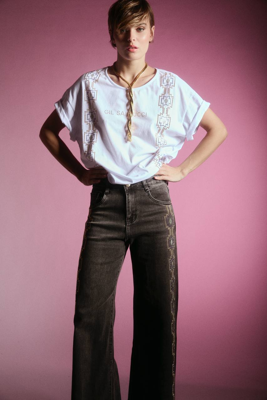 Фото Gil Santucci